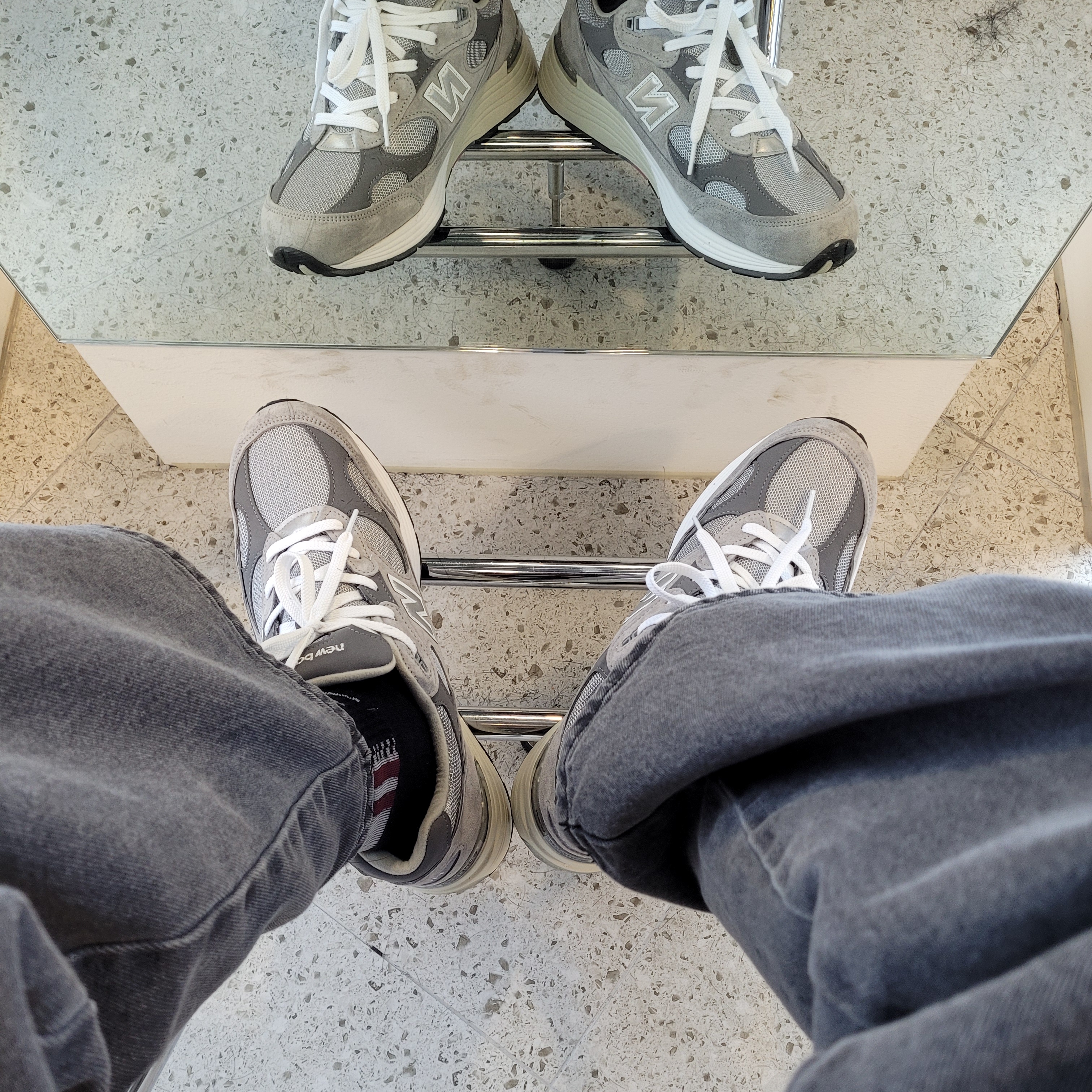 New Balance 992 Made in USA Grey - D Standard 착용 스타일