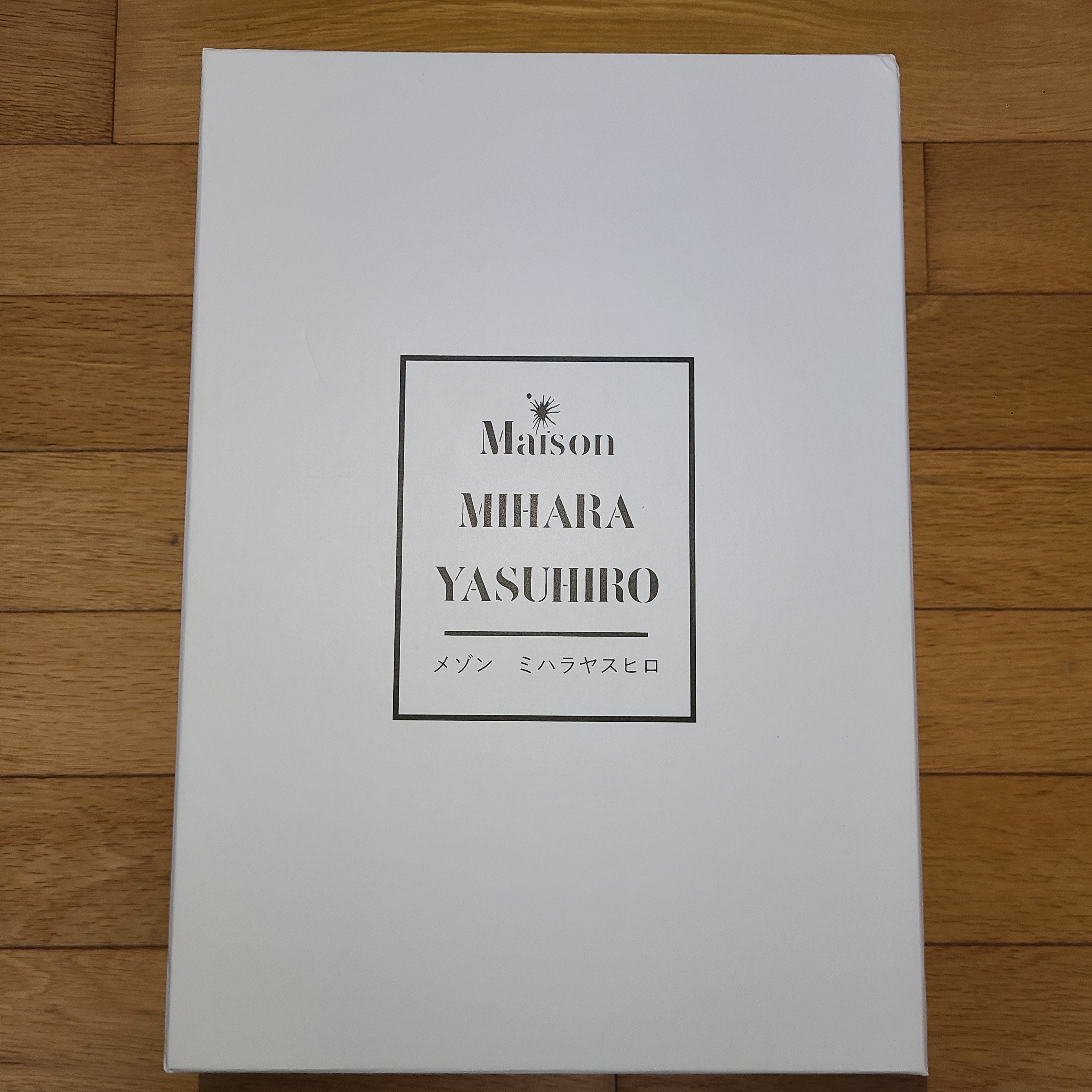 Maison Mihara Yasuhiro Blakey OG Sole Canvas Low-top Sneakers Black 착용 스타일 - 3