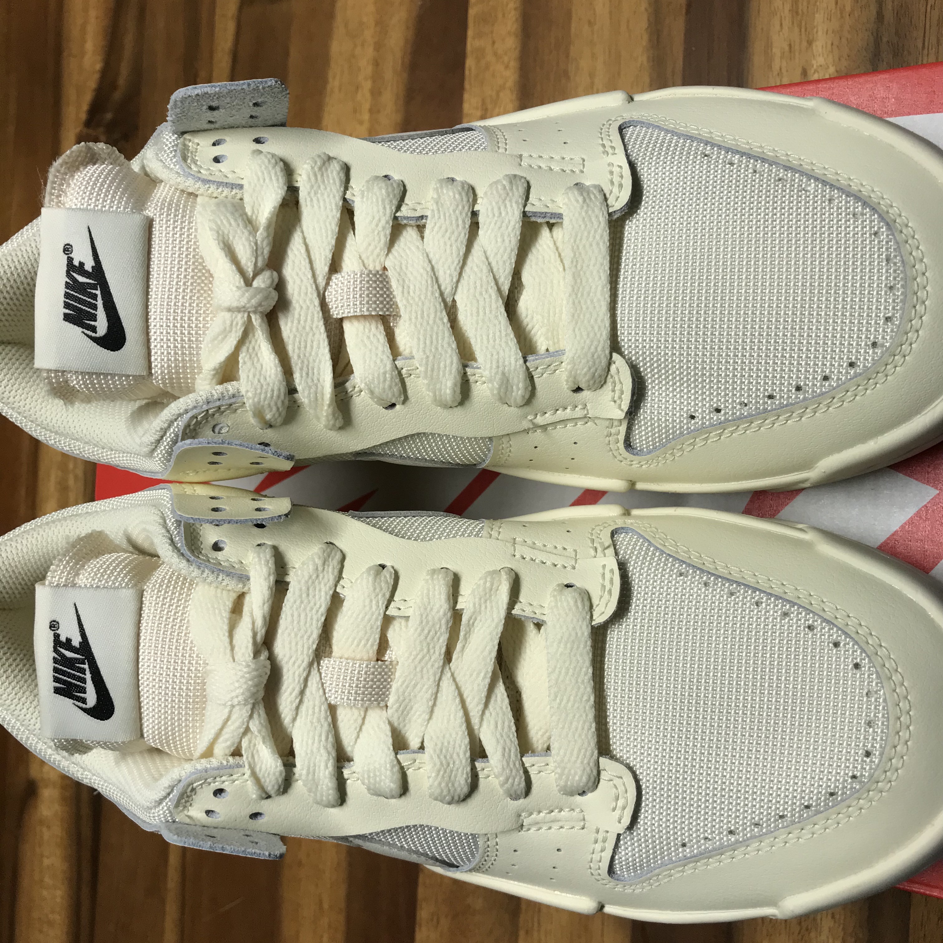 (W) Nike Dunk Low Disrupt Coconut Milk 착용 스타일 - 3