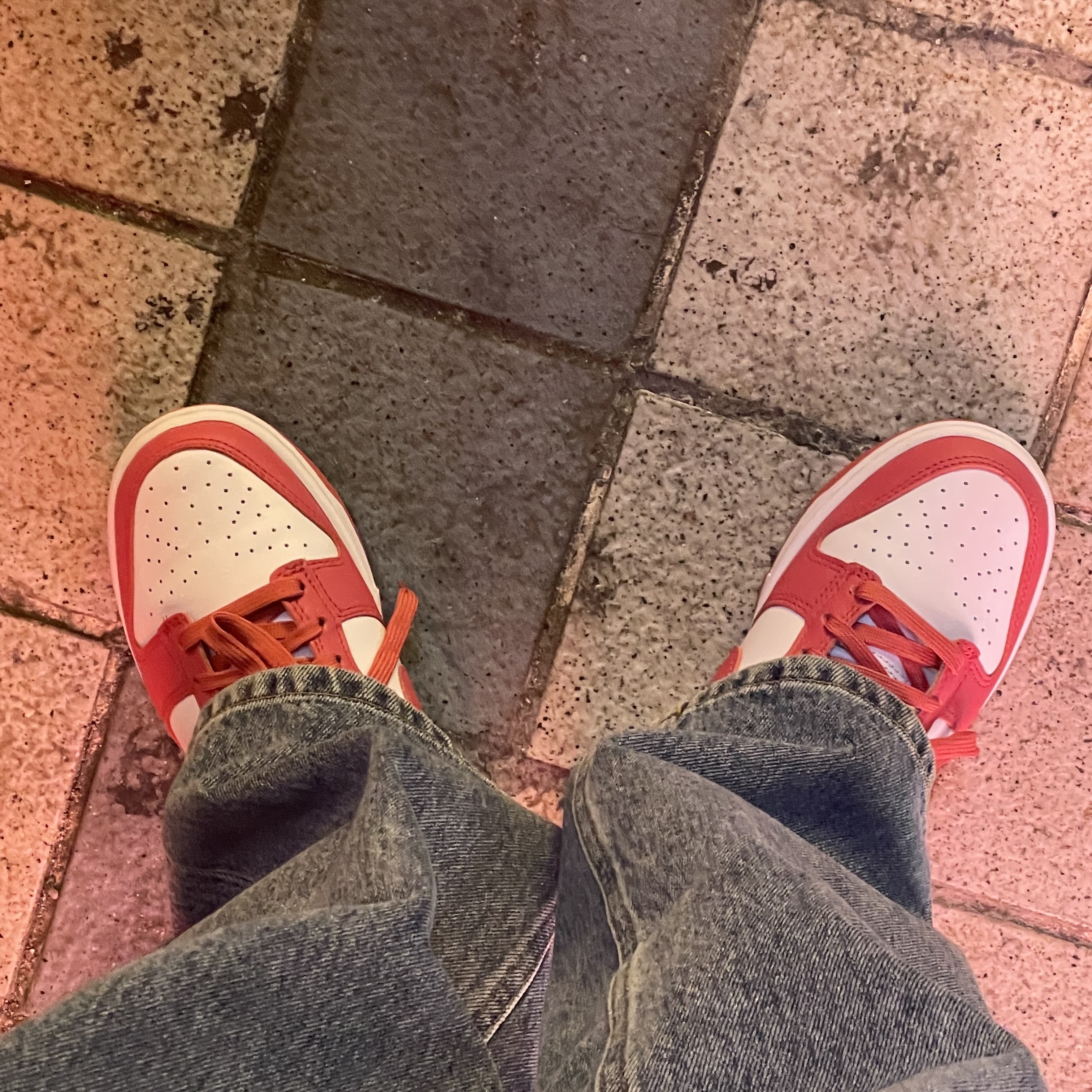(W) Nike Dunk Low Archeo Pink 착용 스타일 - 2