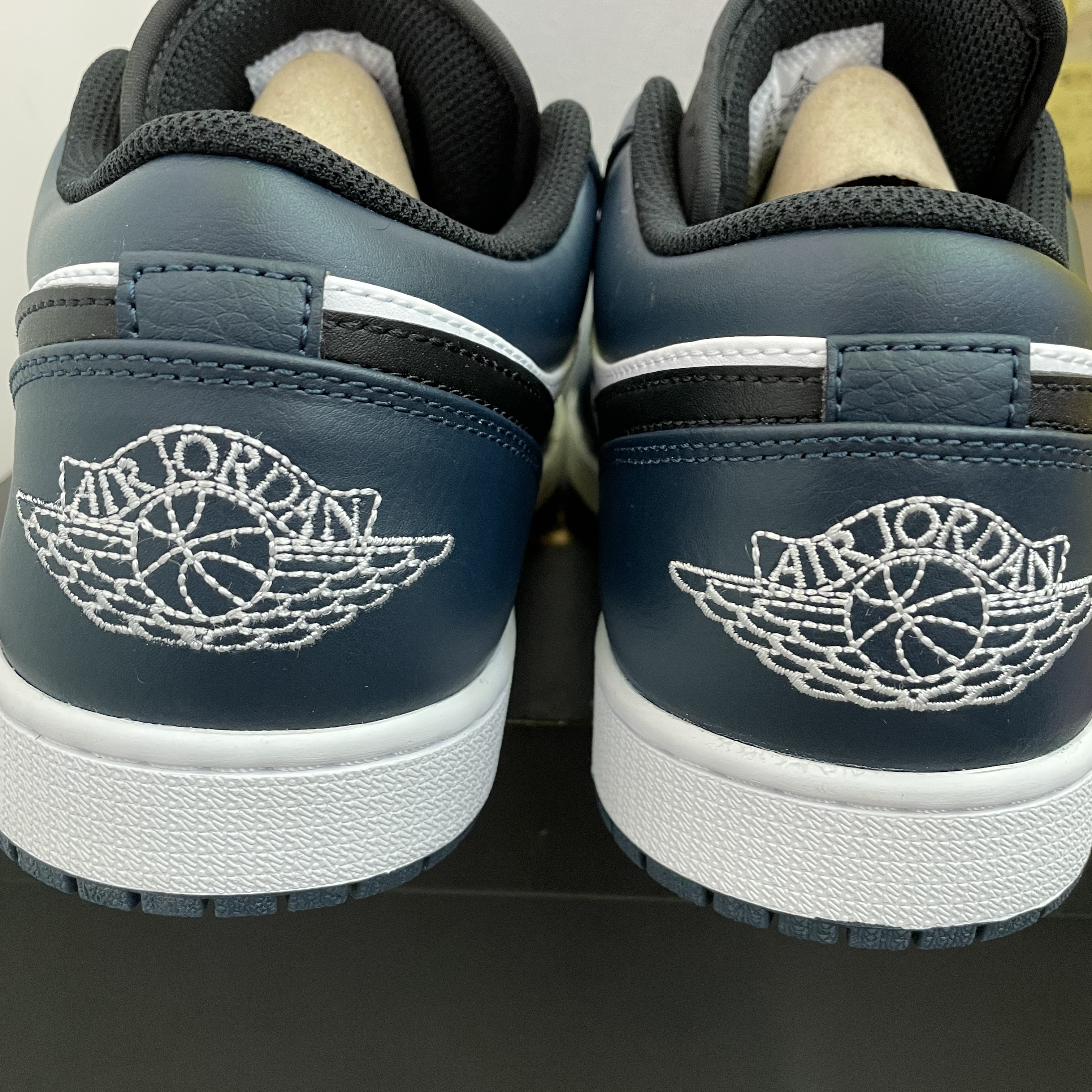 Jordan 1 Low Dark Teal 착용 스타일 - 3