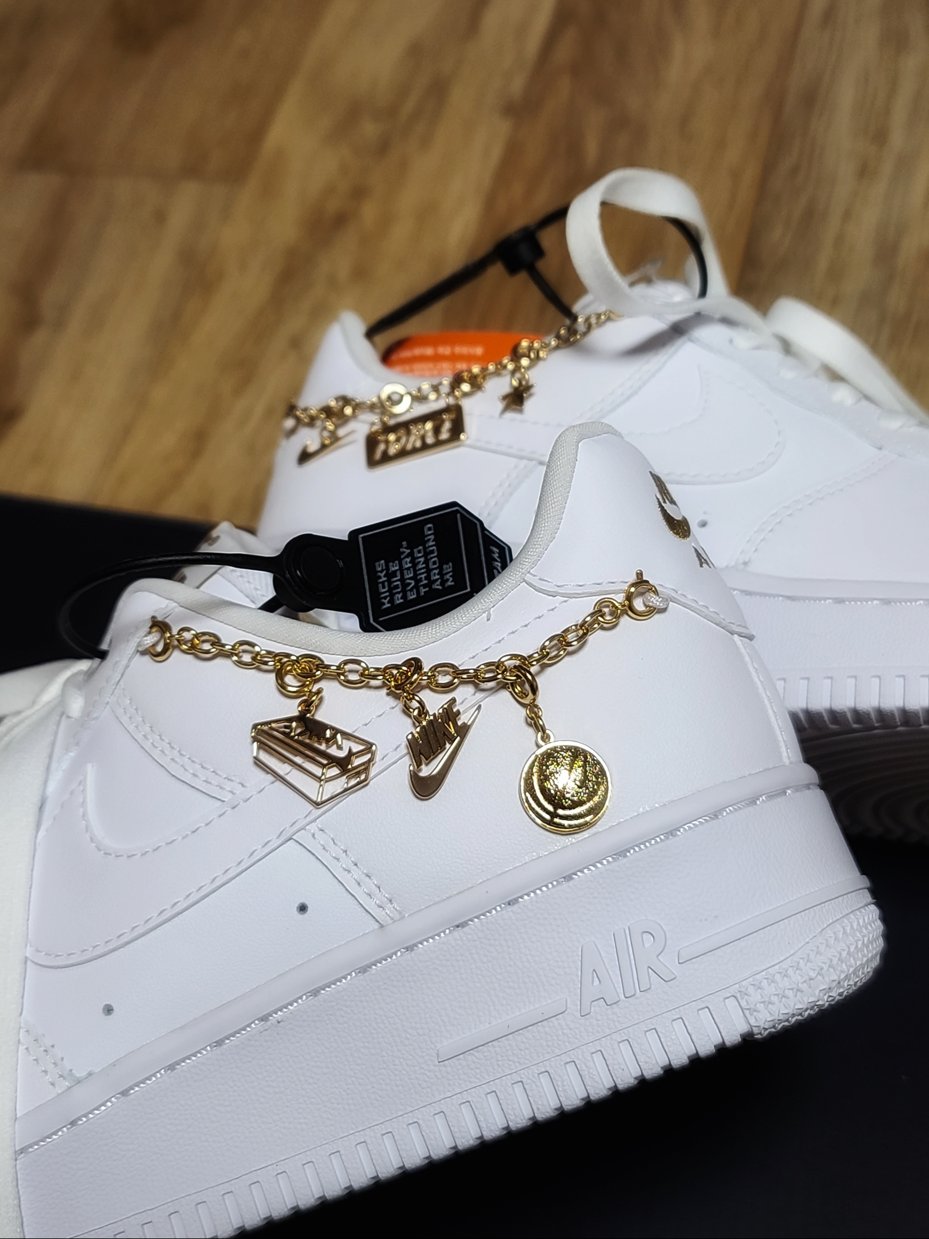 (W) Nike Air Force 1 '07 LX White Pendant 착용 스타일 - 1