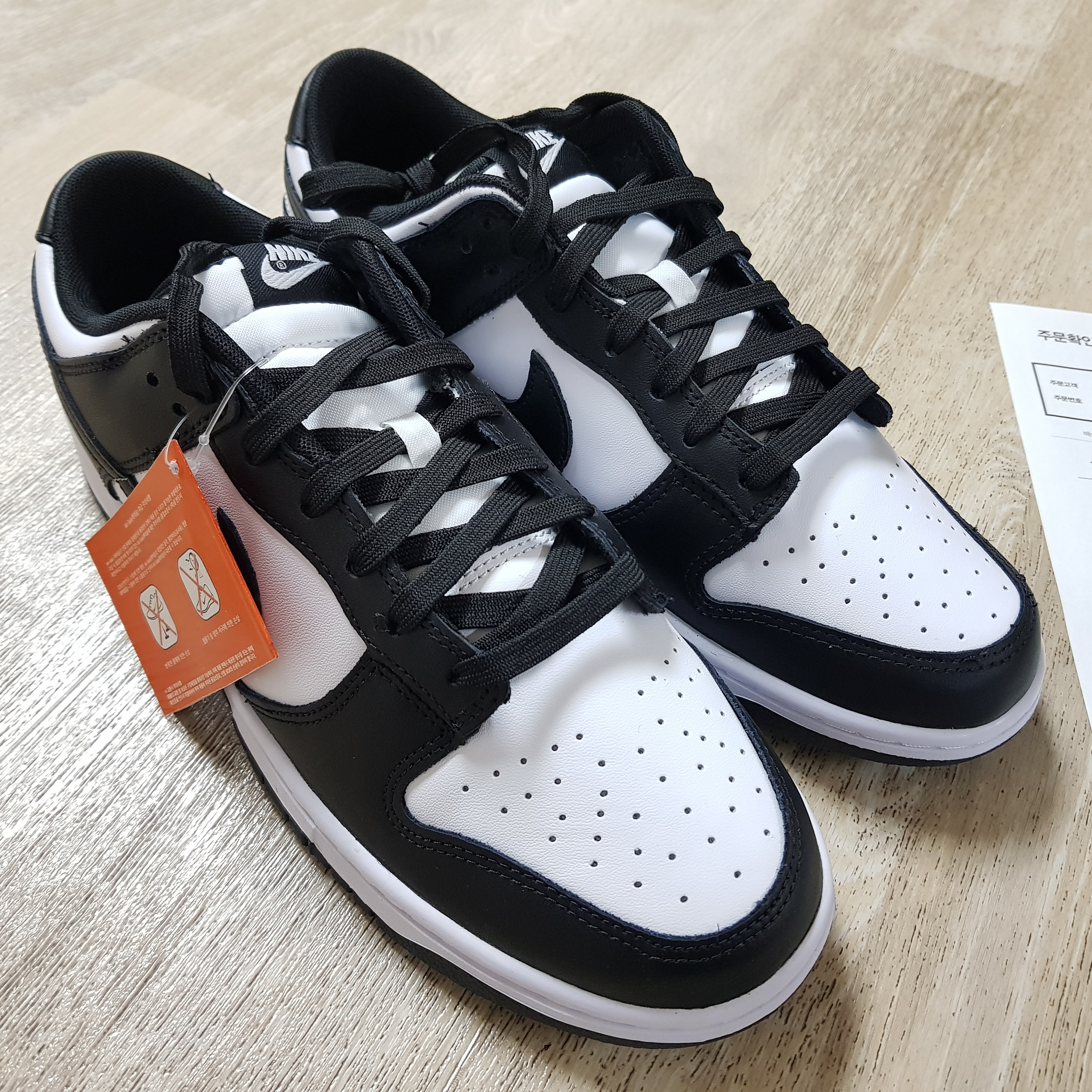 Nike Dunk Low Retro Black, (W) Nike Dunk Low Black 착용 스타일 - 2