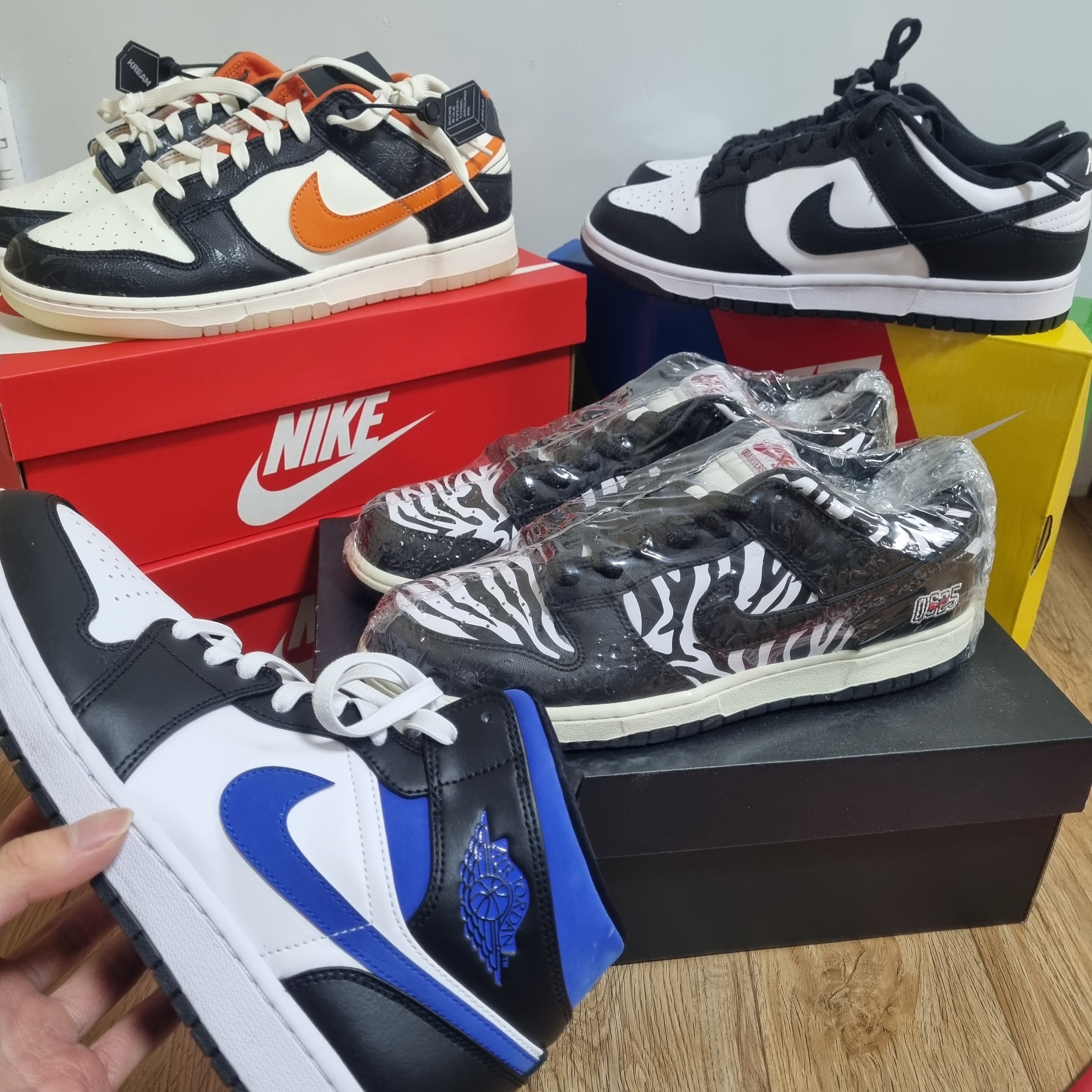 Nike Dunk Low Retro PRM Halloween, Nike x Quartersnacks SB Dunk Low Zebra Cake 착용 스타일