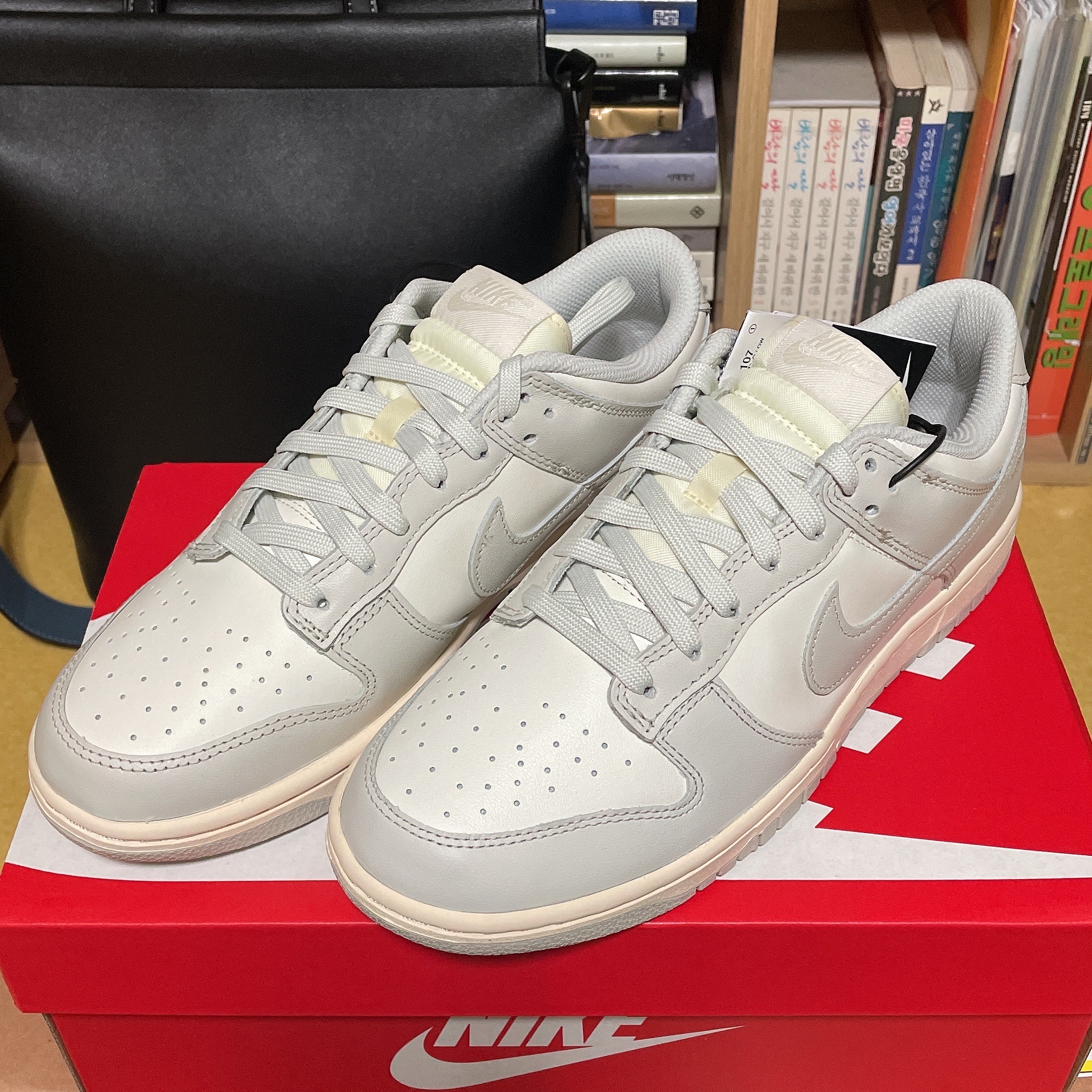 (W) Nike Dunk Low Light Bone 착용 스타일