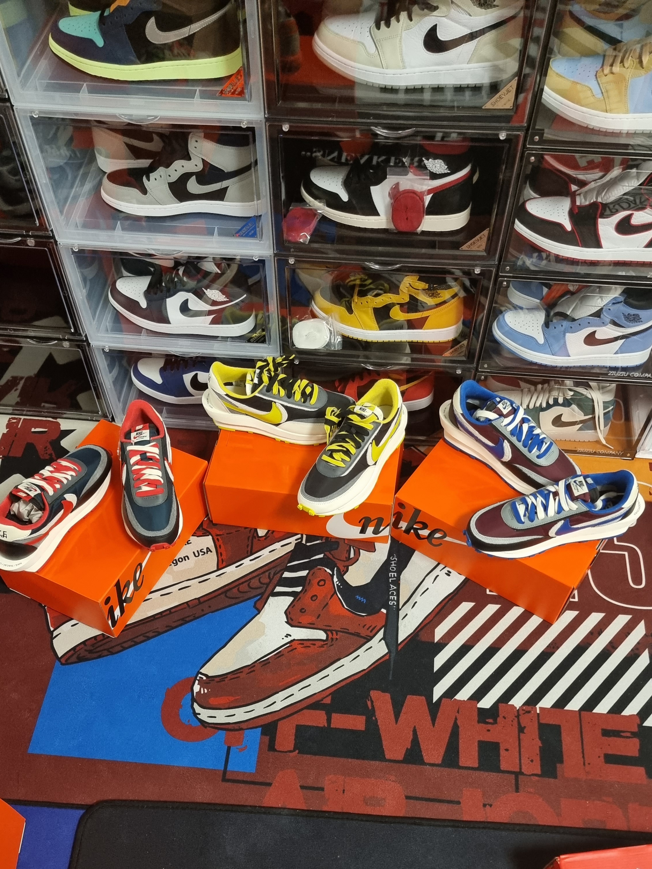 Nike x Sacai x Undercover LDWaffle Black Bright Citron, Nike x Sacai x Undercover LDWaffle Midnight Spruce University Red 착용 스타일 - 4