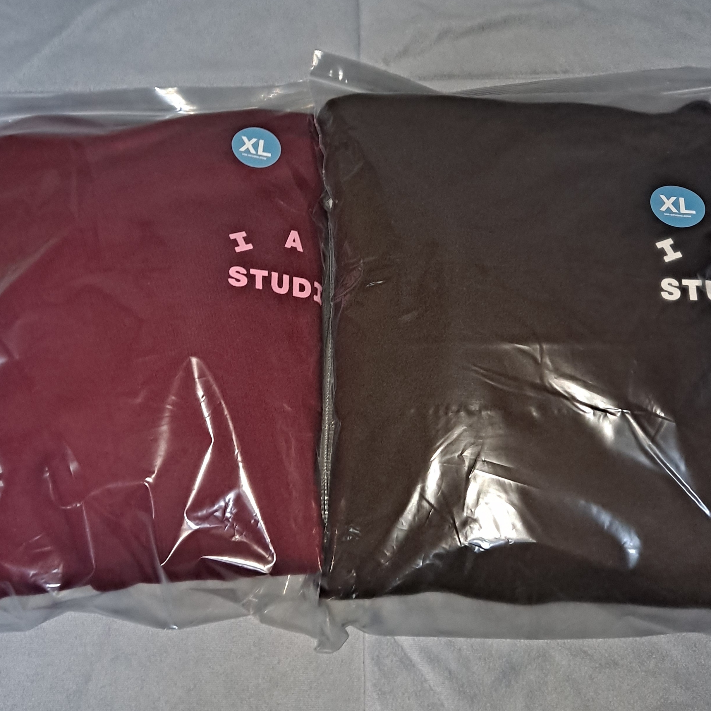 IAB Studio Hoodie Brown, IAB Studio Hoodie Raspberry 착용 스타일 - 2
