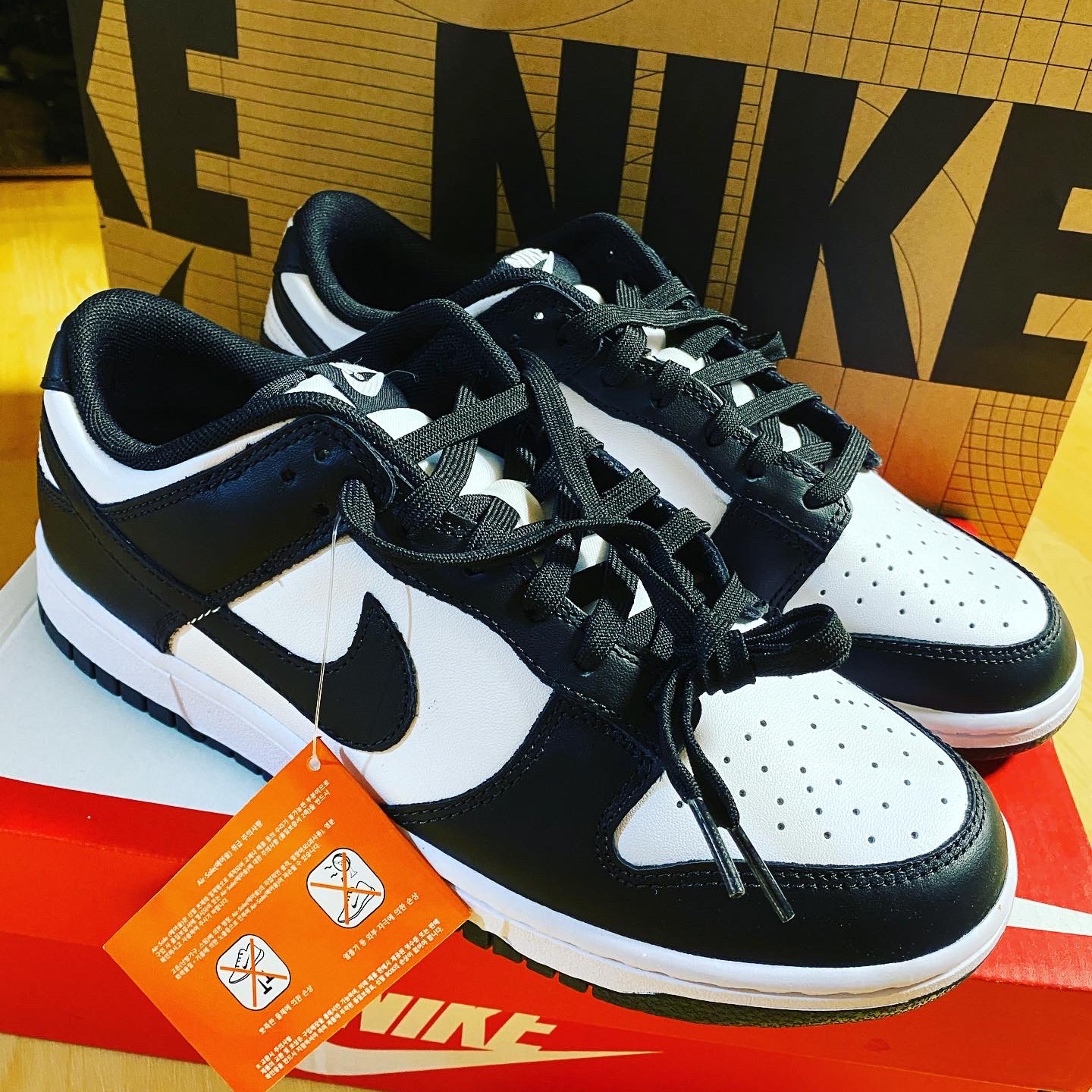 Nike Dunk Low Retro Black 착용 스타일