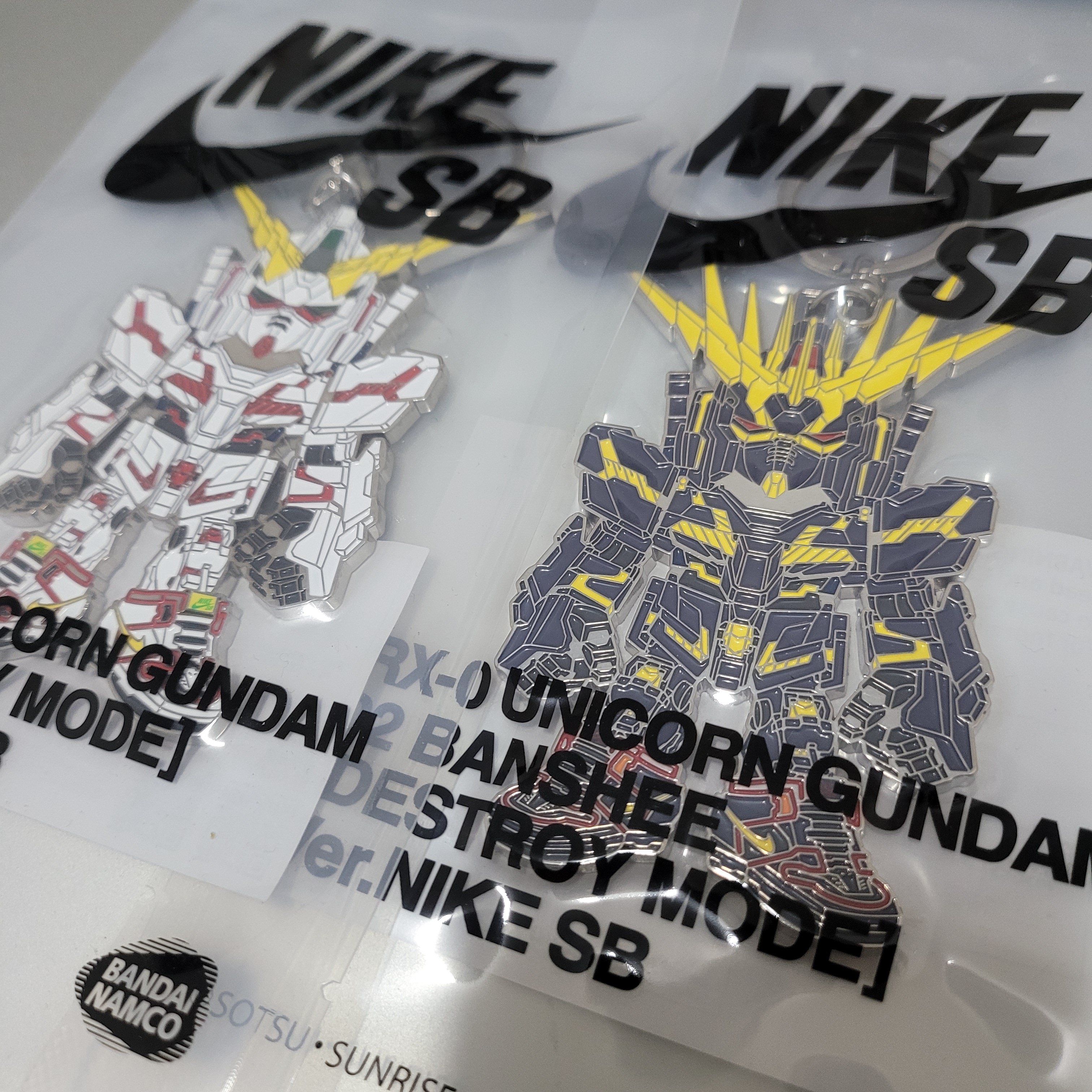 Nike x Gundam SB Dunk High Pro QS Unicorn RX-0, Nike x Gundam SB Dunk High Pro QS Unicorn Banshee 착용 스타일