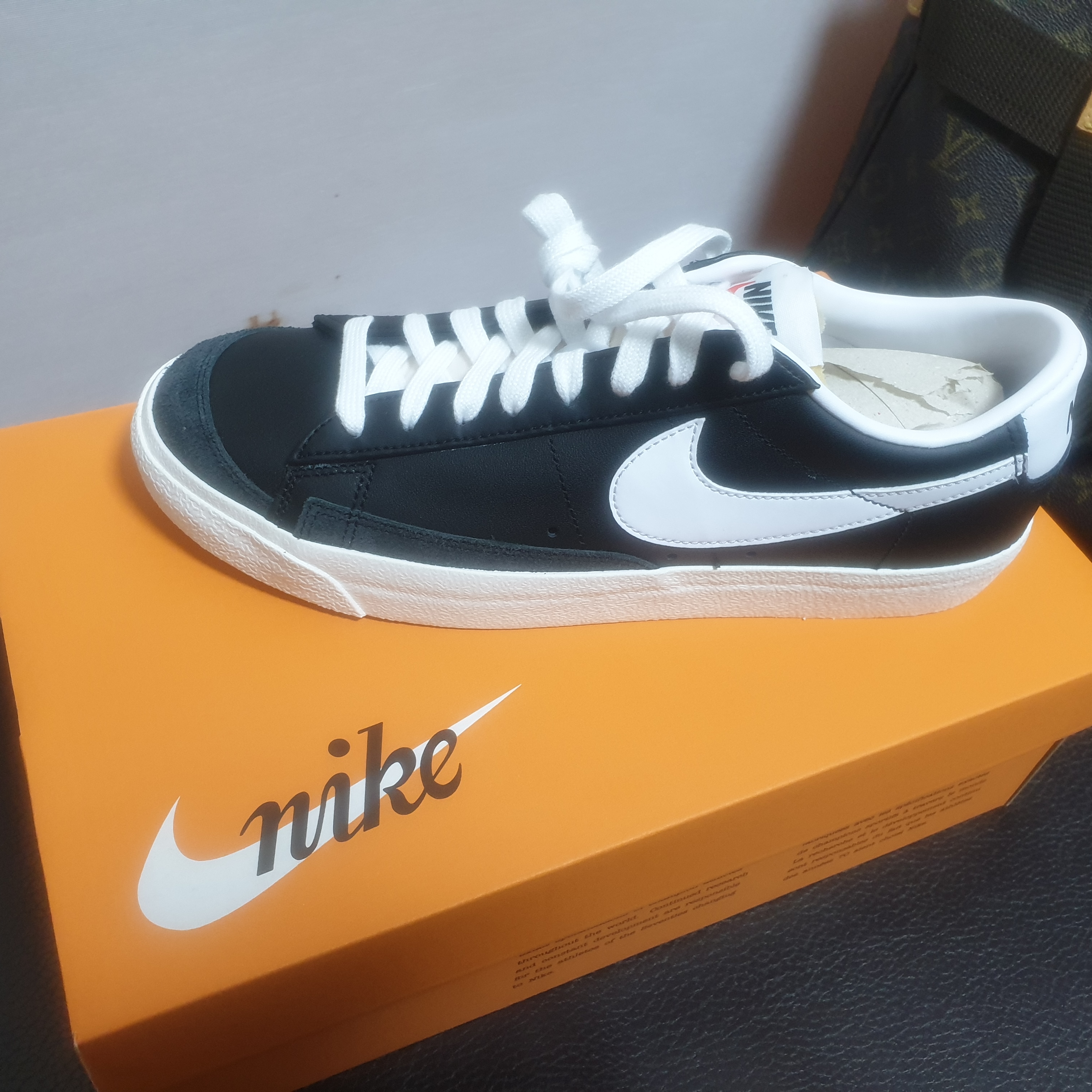 Nike Blazer Low '77 Vintage Black White 착용 스타일