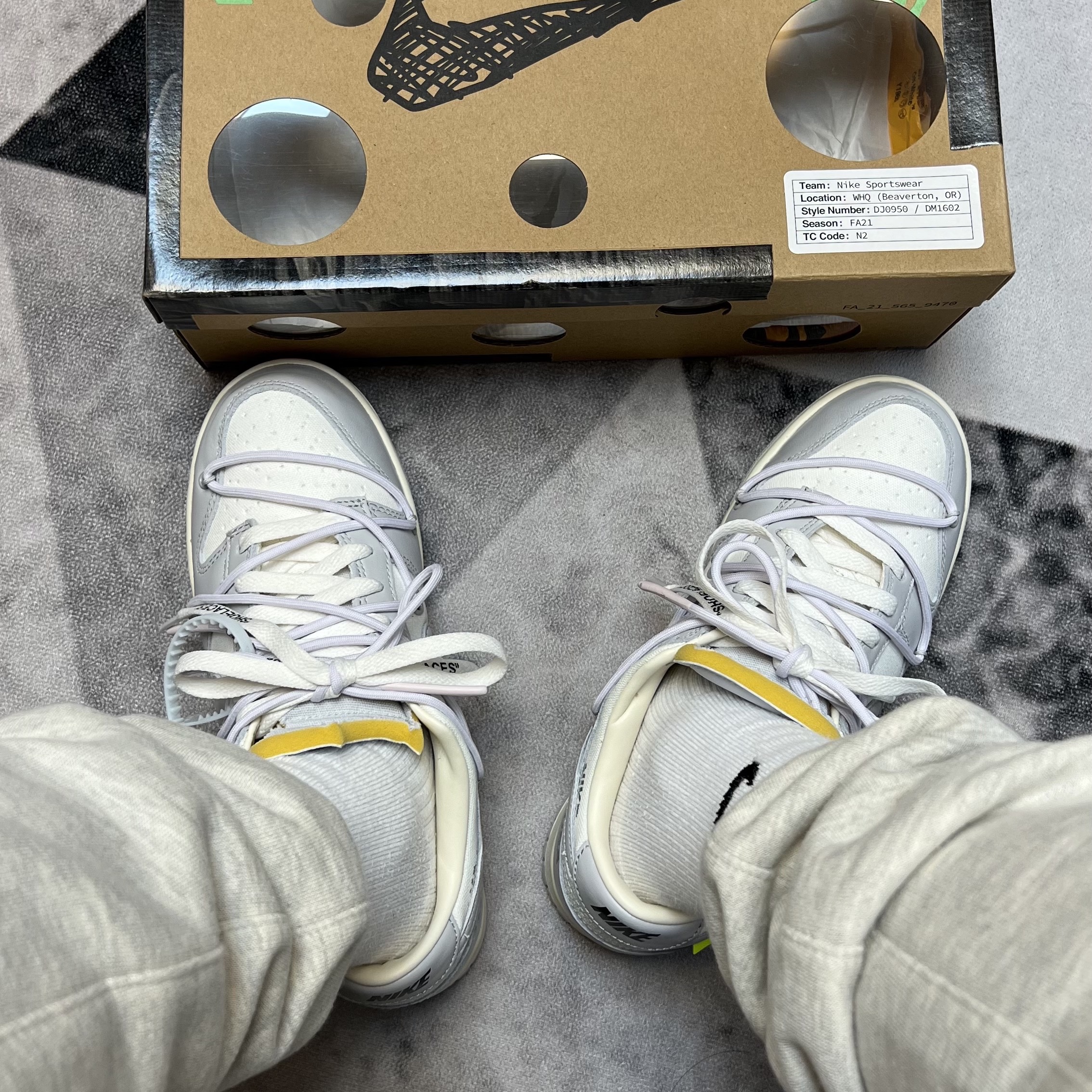 Nike x Off-White Dunk Low The 50 - Lot 49 착용 스타일 - 1