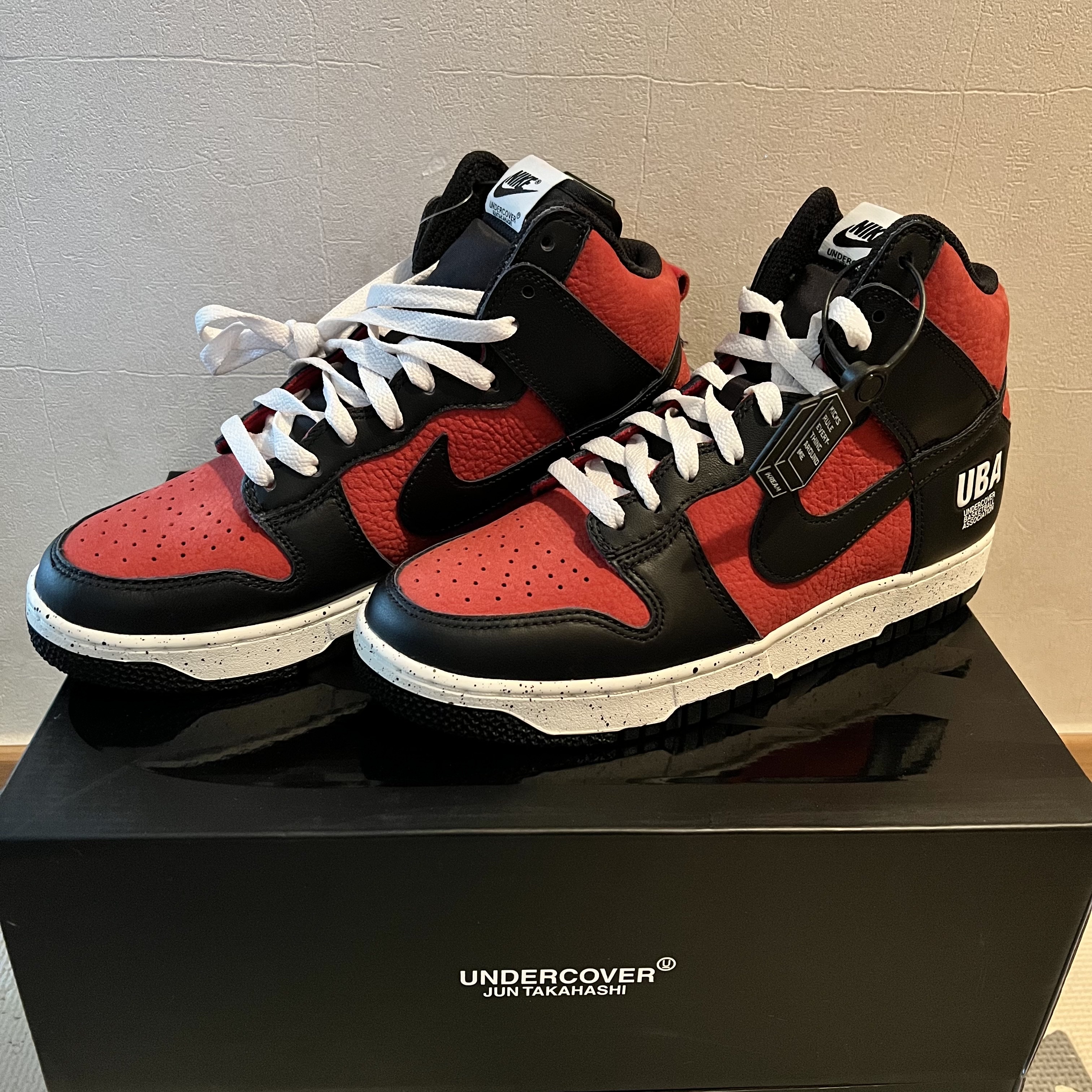 Nike x Undercover Dunk High 1985 Gym Red 착용 스타일