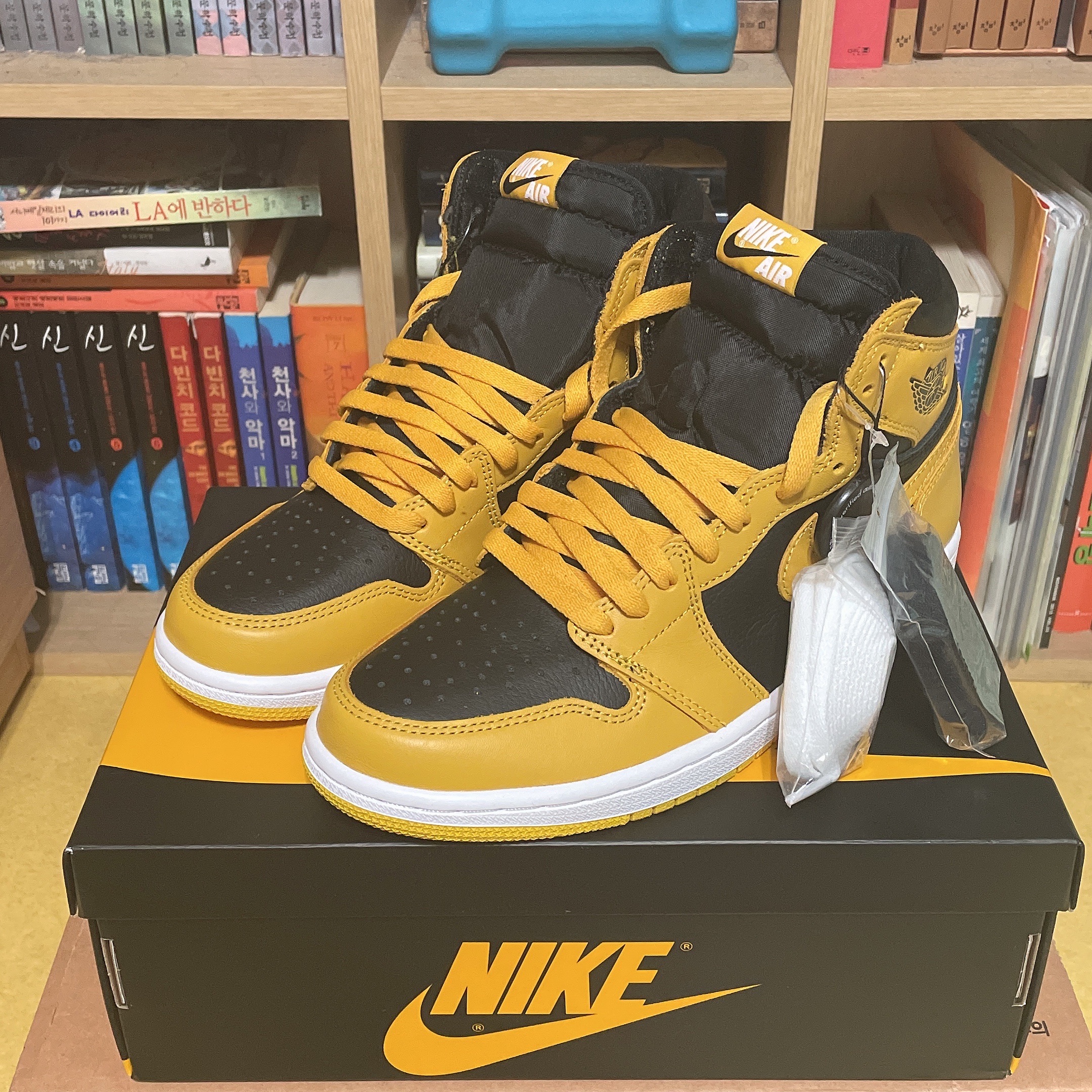 Jordan 1 Retro High OG Pollen 착용 스타일
