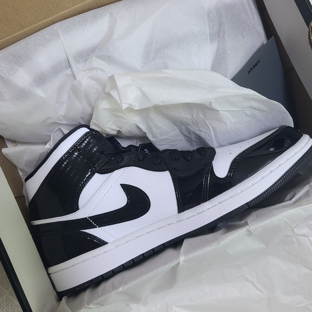 Jordan 1 Mid SE ASW Black 착용 스타일 - 2