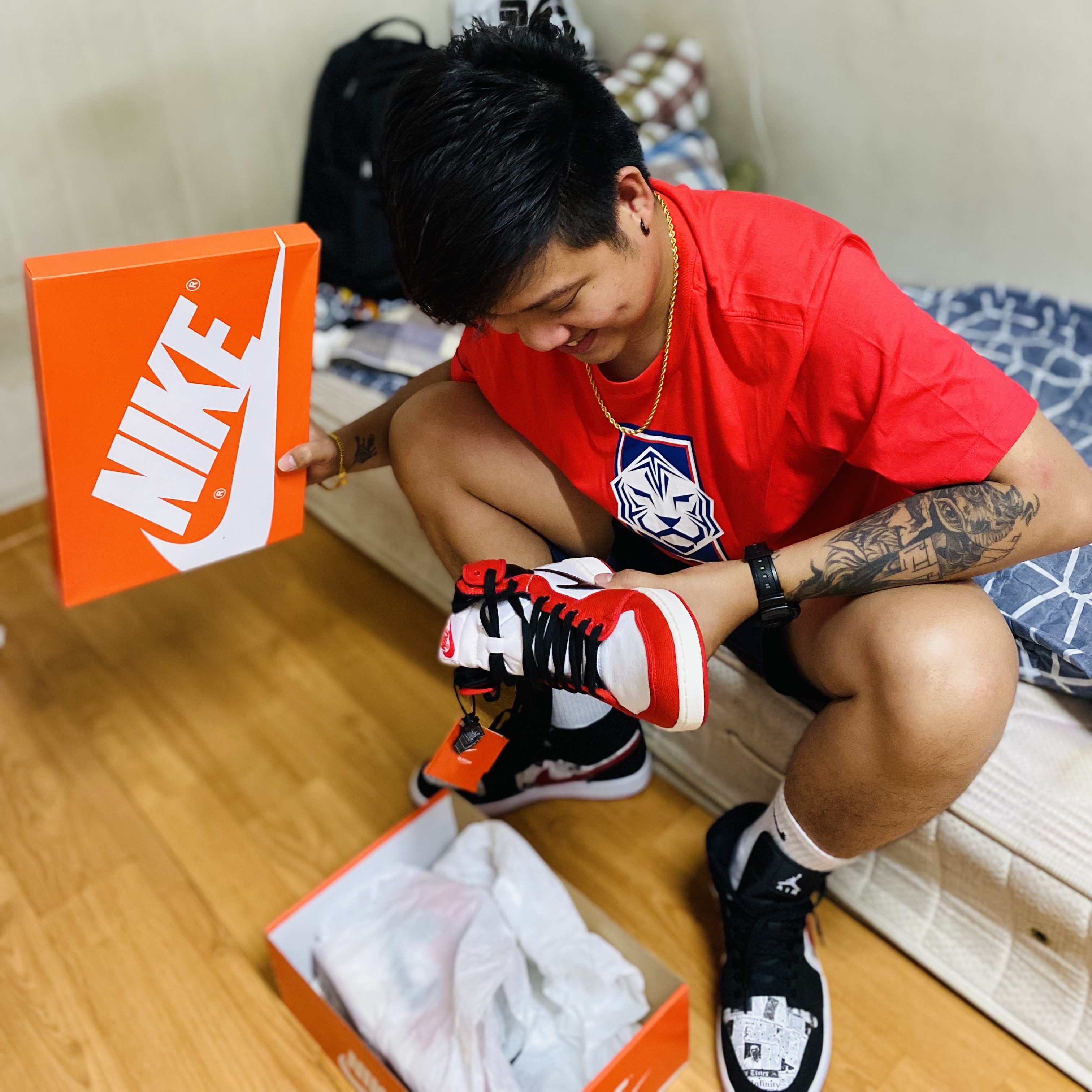 Jordan 1 KO Chicago 2021, Jordan 1 Mid Newspaper Air Times 착용 스타일 - 2