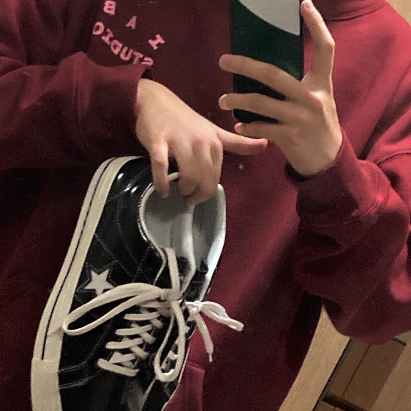 IAB Studio Hoodie Raspberry 착용 스타일 - 2