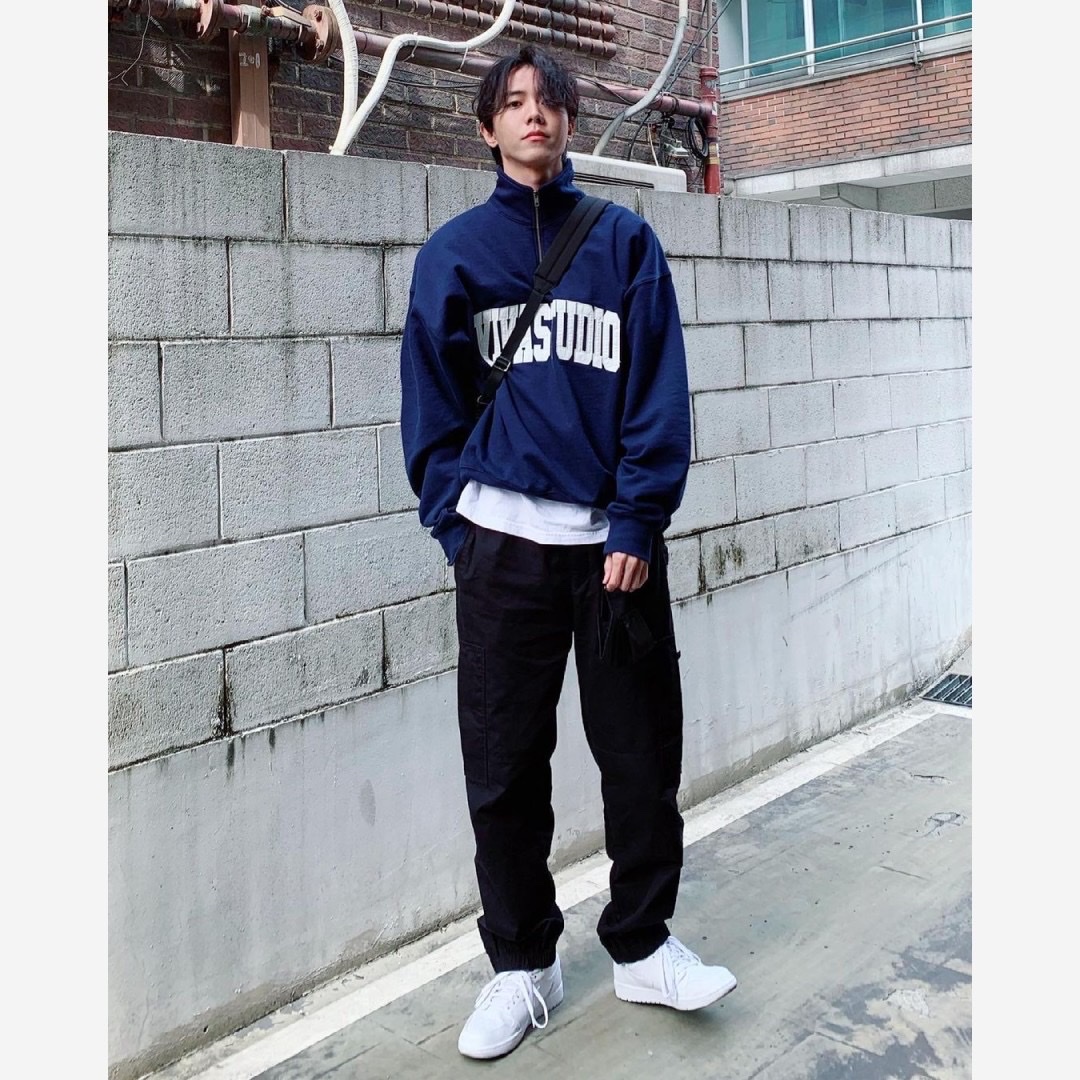 Jordan 1 Low Triple White Tumbled Leather 2020 착용 스타일 - 2