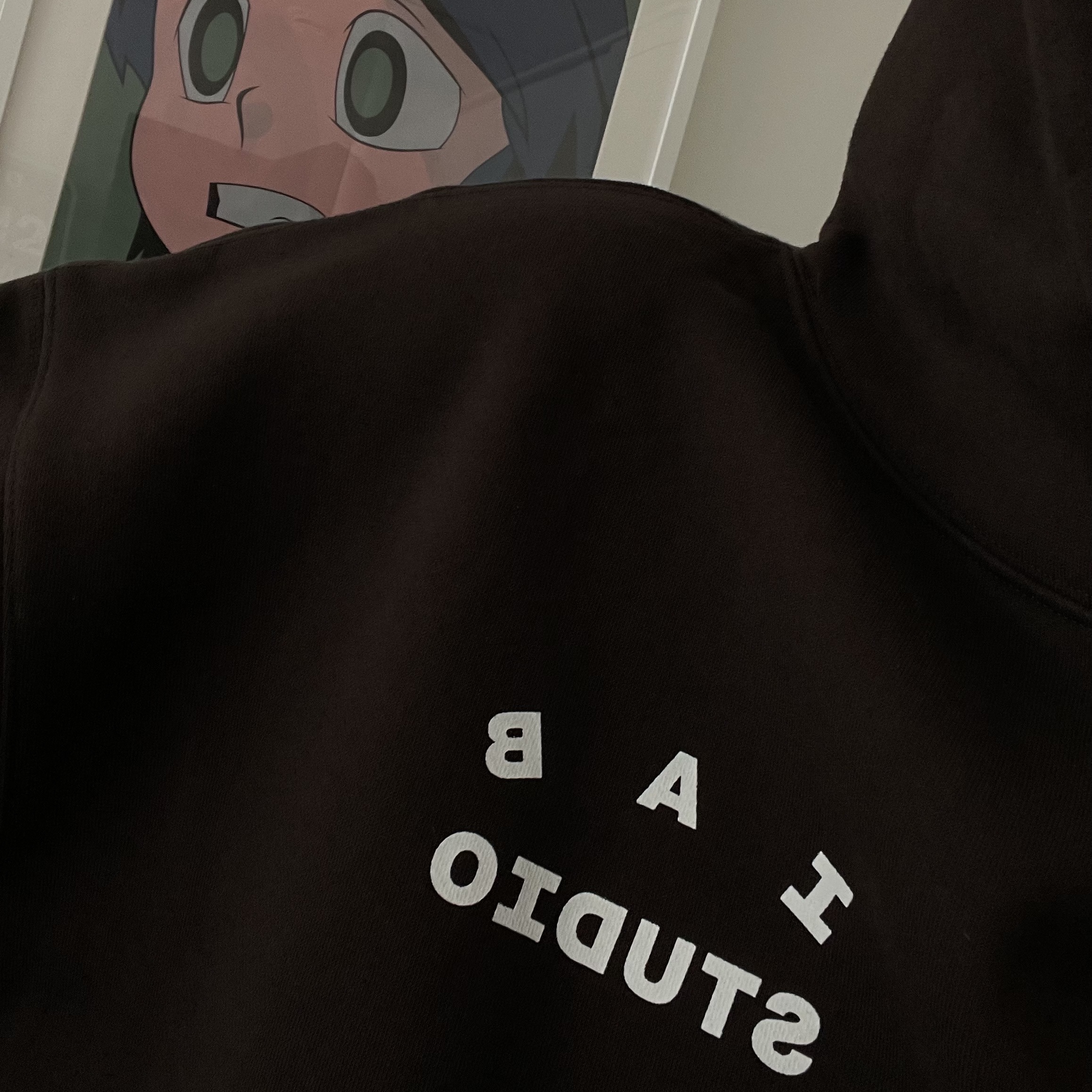 IAB Studio Hoodie Brown 착용 스타일 - 1