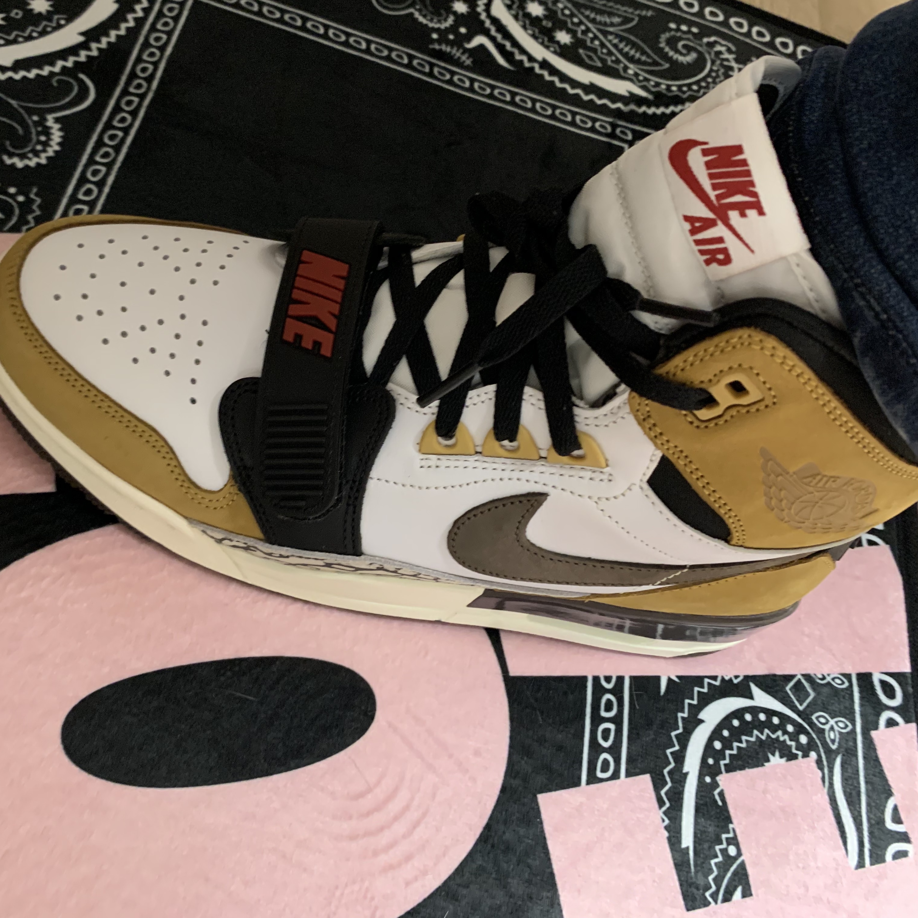 Jordan Legacy 312 Rookie of the Year 착용 스타일 - 2