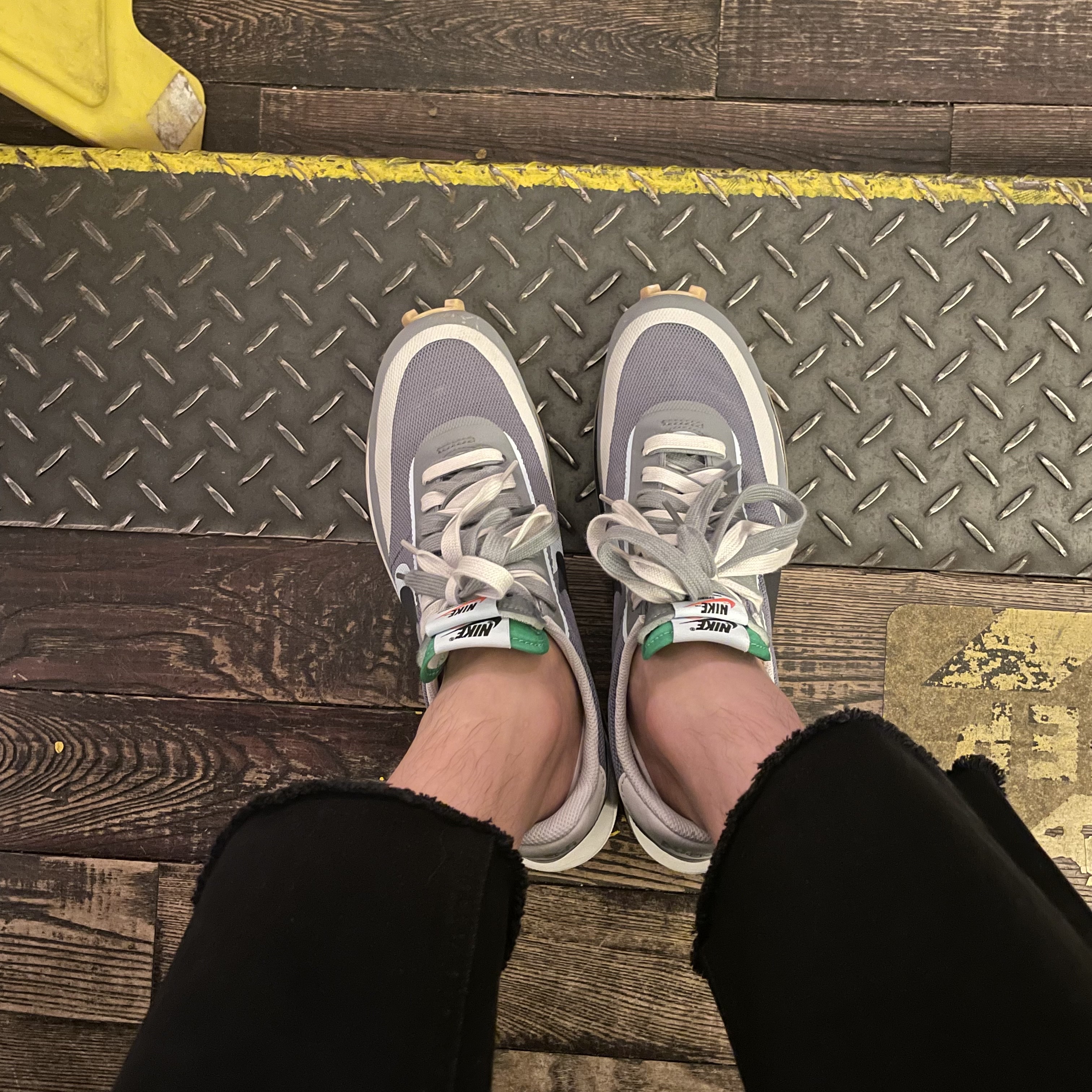 Nike x Sacai x Clot LDWaffle Cool Grey 착용 스타일