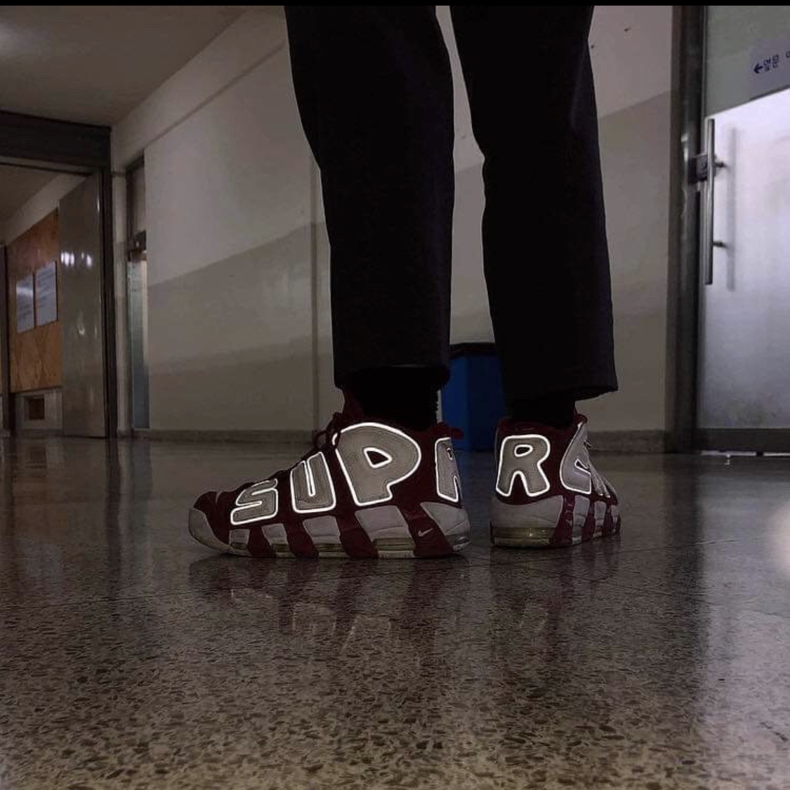 Nike x Supreme Air More Uptempo Suptempo Red 착용 스타일