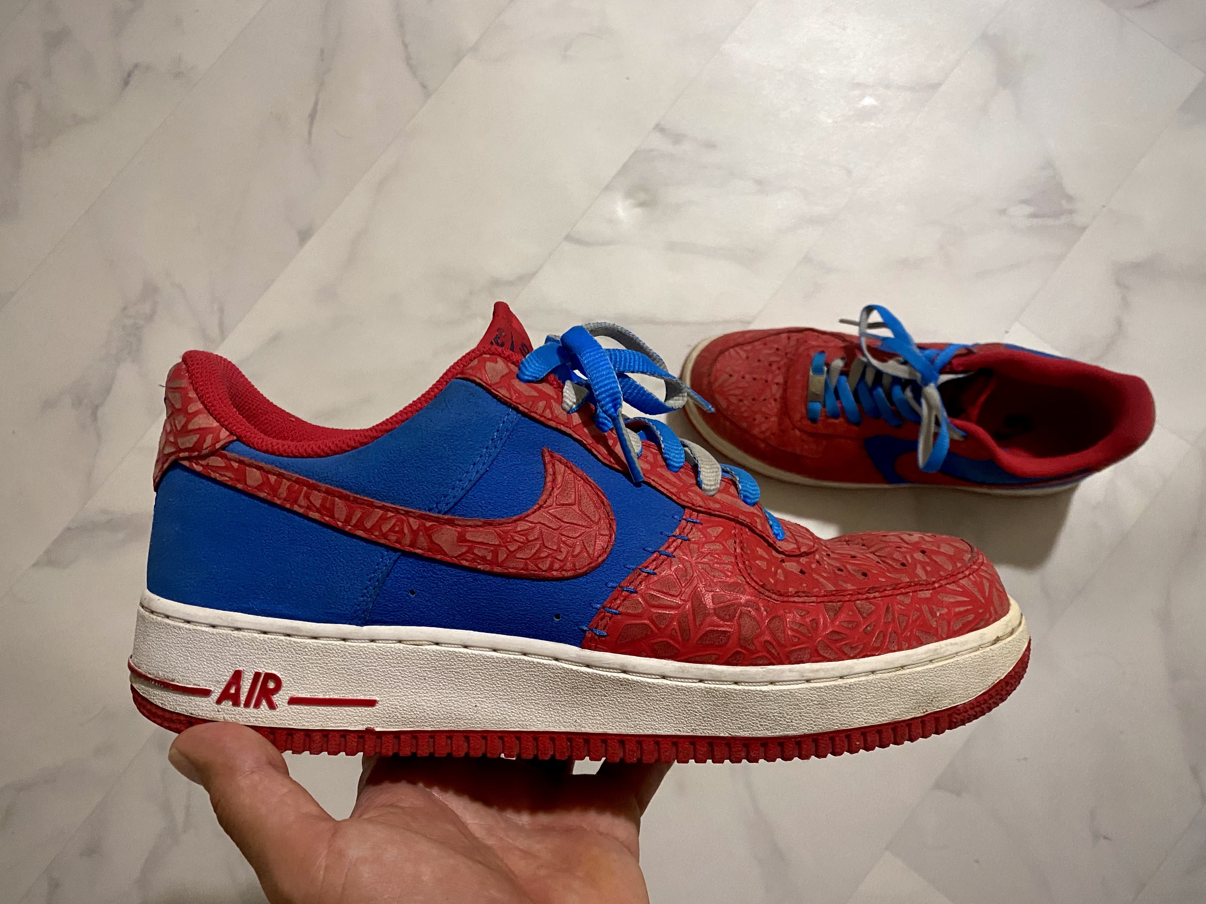 Nike Air Force 1 Low Photo Blue Hyper Red 착용 스타일