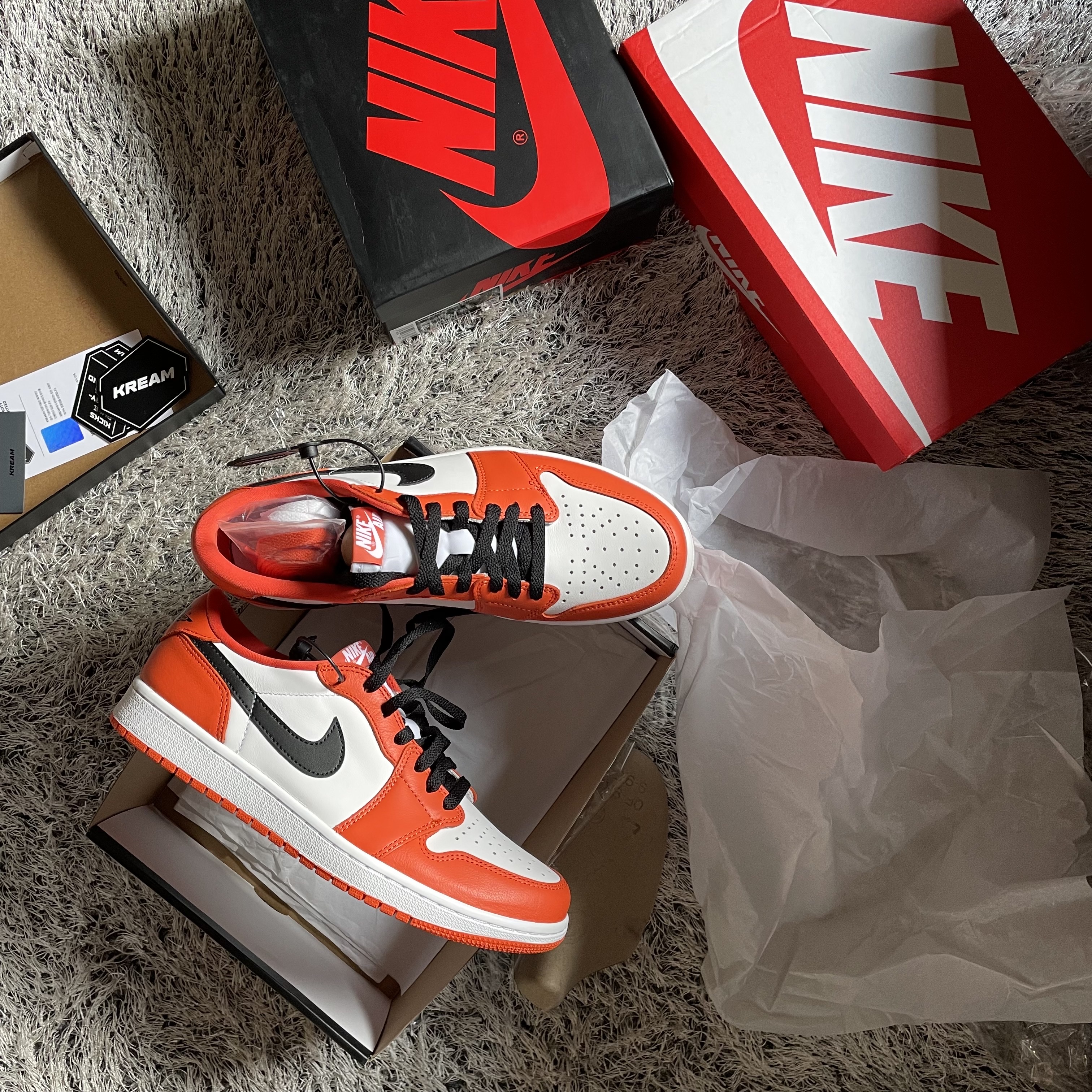 Jordan 1 Low OG Starfish 착용 스타일