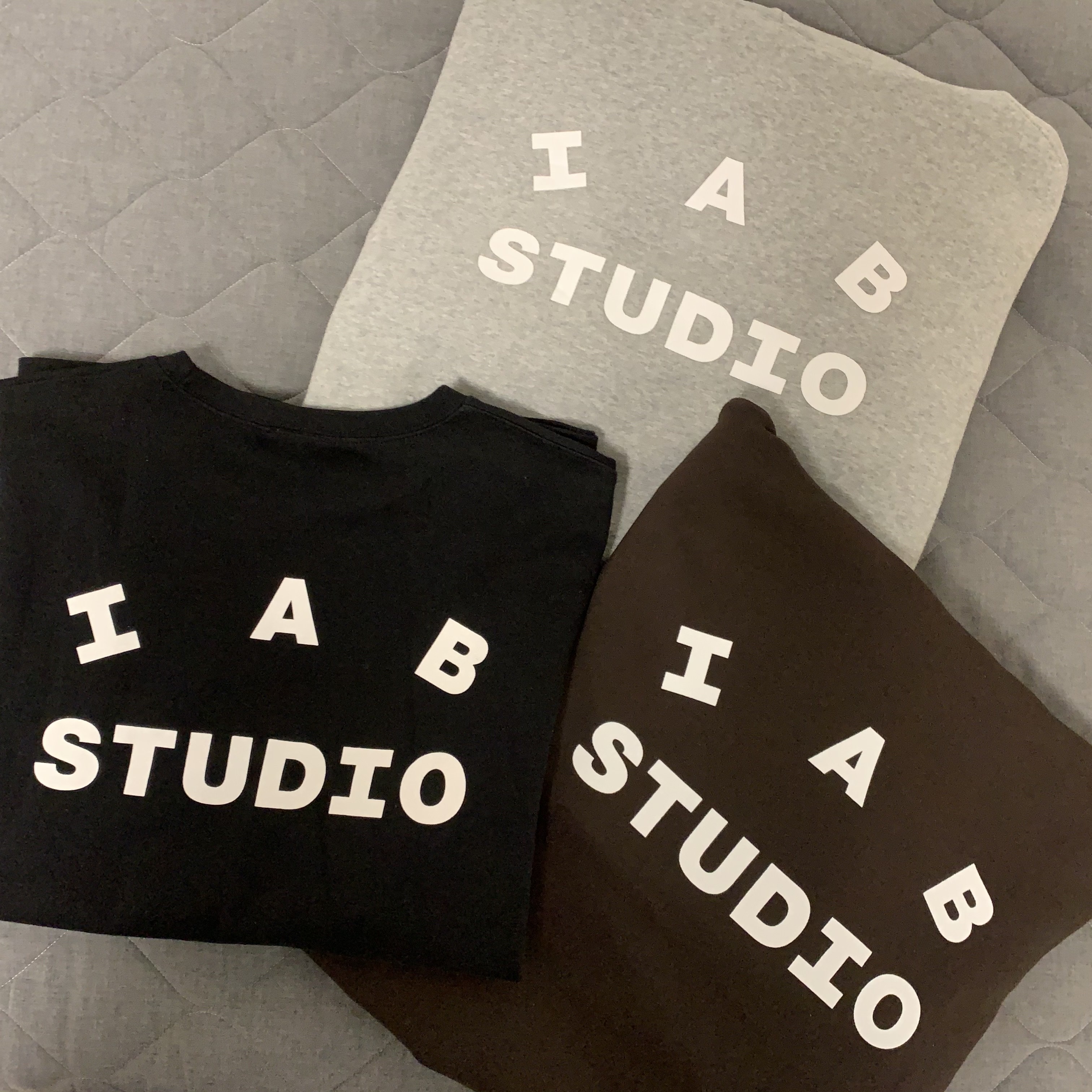 IAB Studio Hoodie Brown, IAB Studio Hoodie Gray - 21SS 착용 스타일