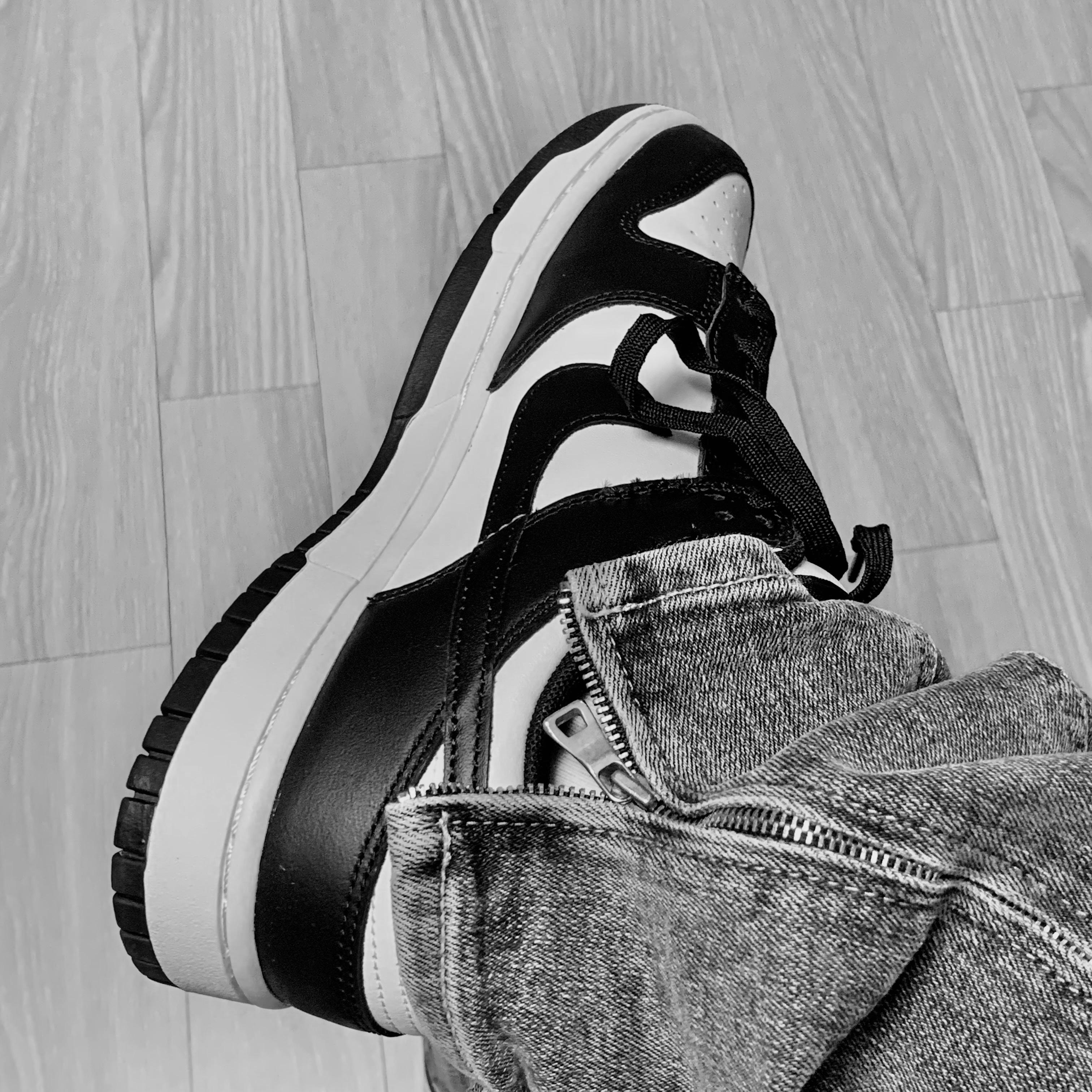 Nike Dunk Low Retro Black 착용 스타일