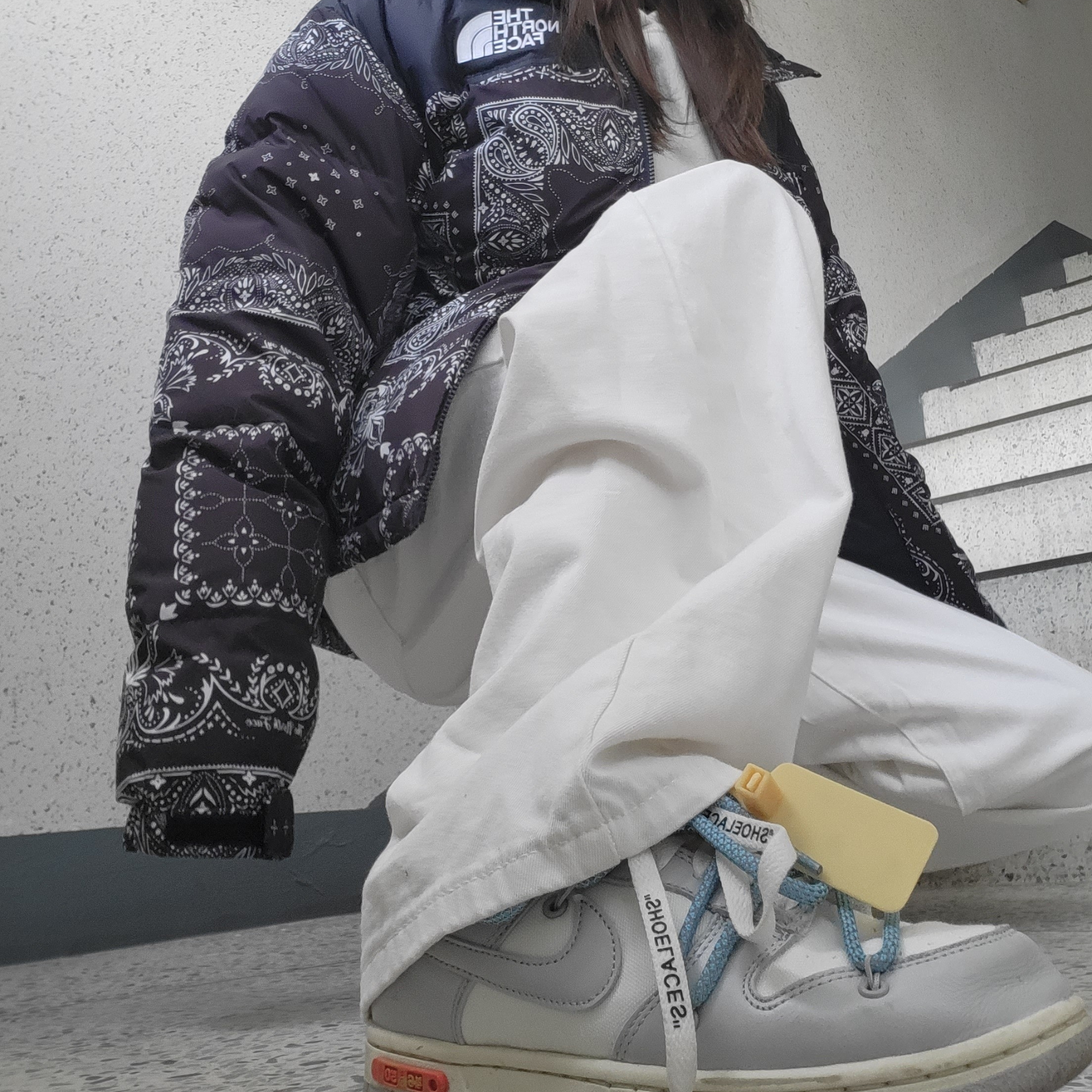 Nike x Off-White Dunk Low The 50 - Lot 46, The North Face 1996 Novelty Nuptse Jacket Real Black - 21FW 착용 스타일 - 1