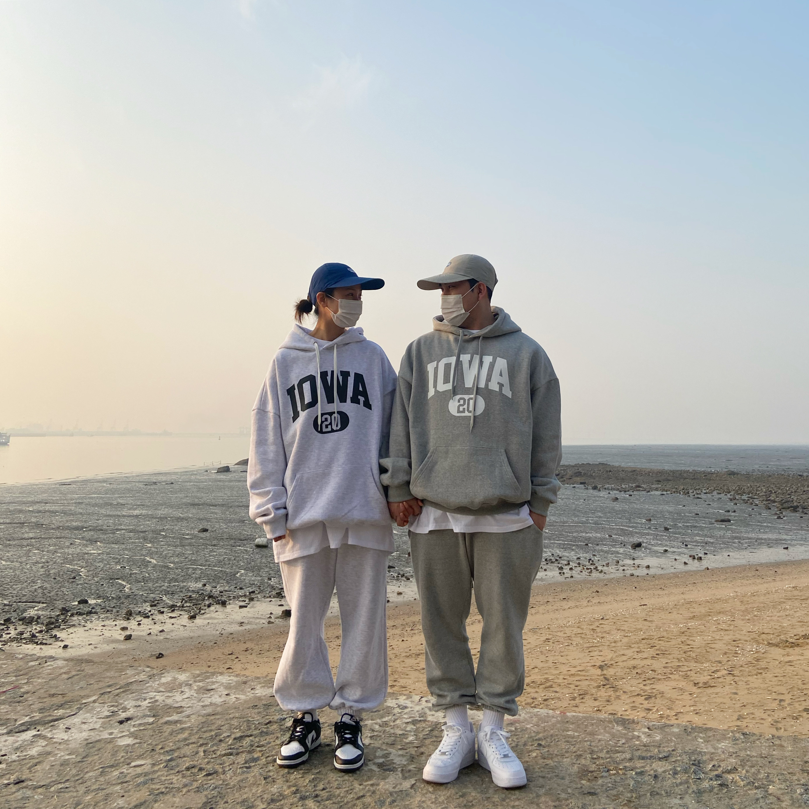 Nike Air Force 1 '07 Low White, (W) Nike Dunk Low Black 착용 스타일