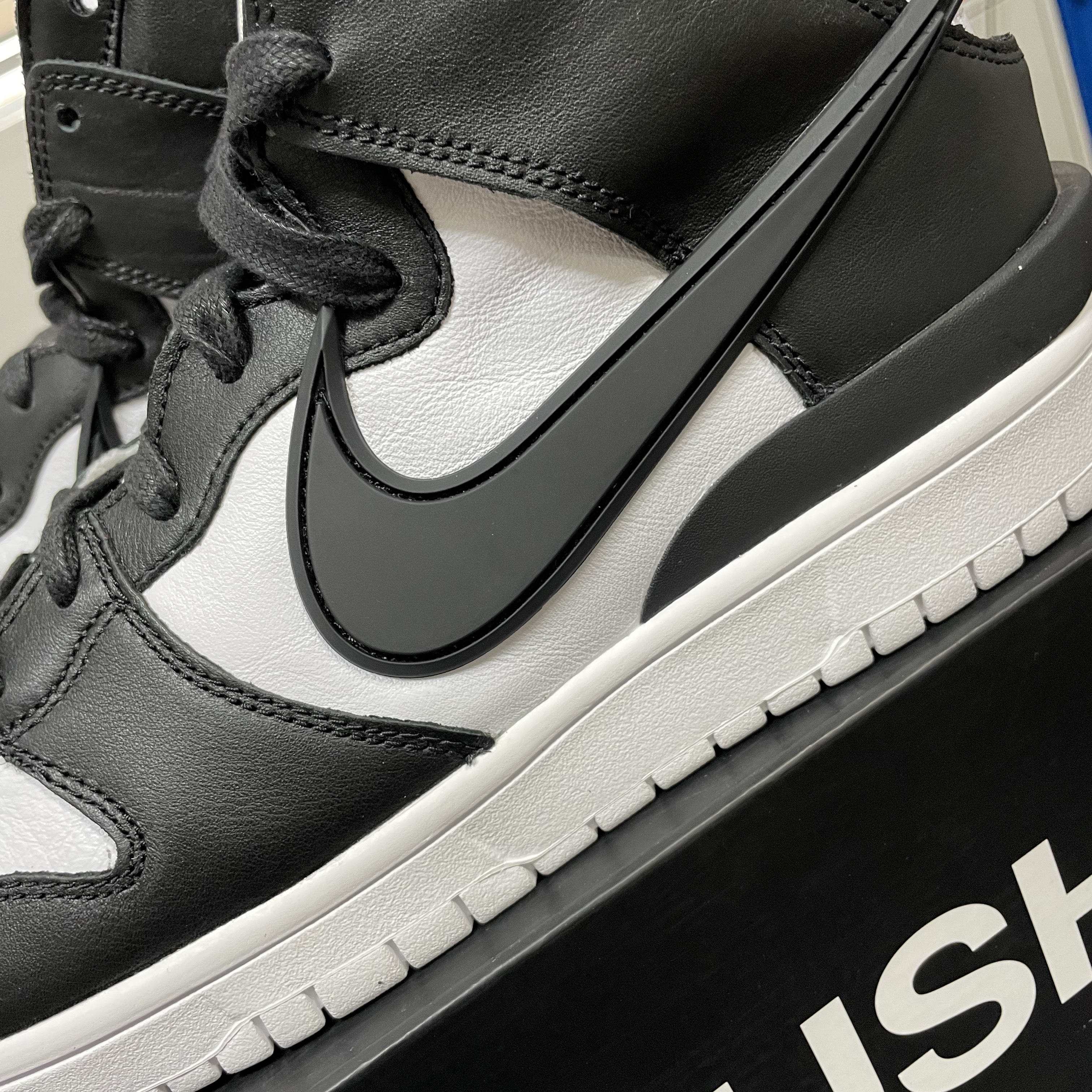 Nike x Ambush Dunk High Black 착용 스타일 - 1