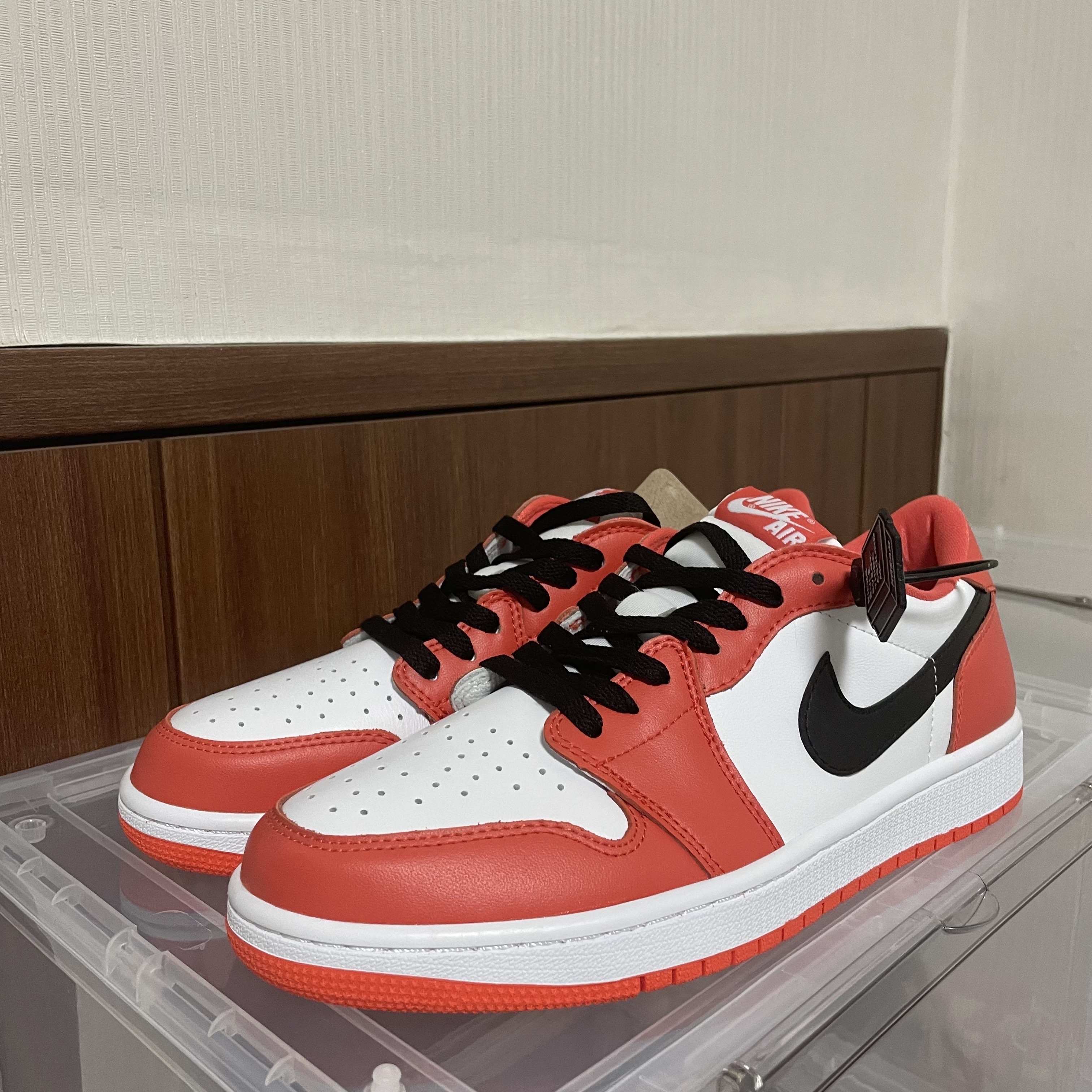 Jordan 1 Low OG Starfish 착용 스타일
