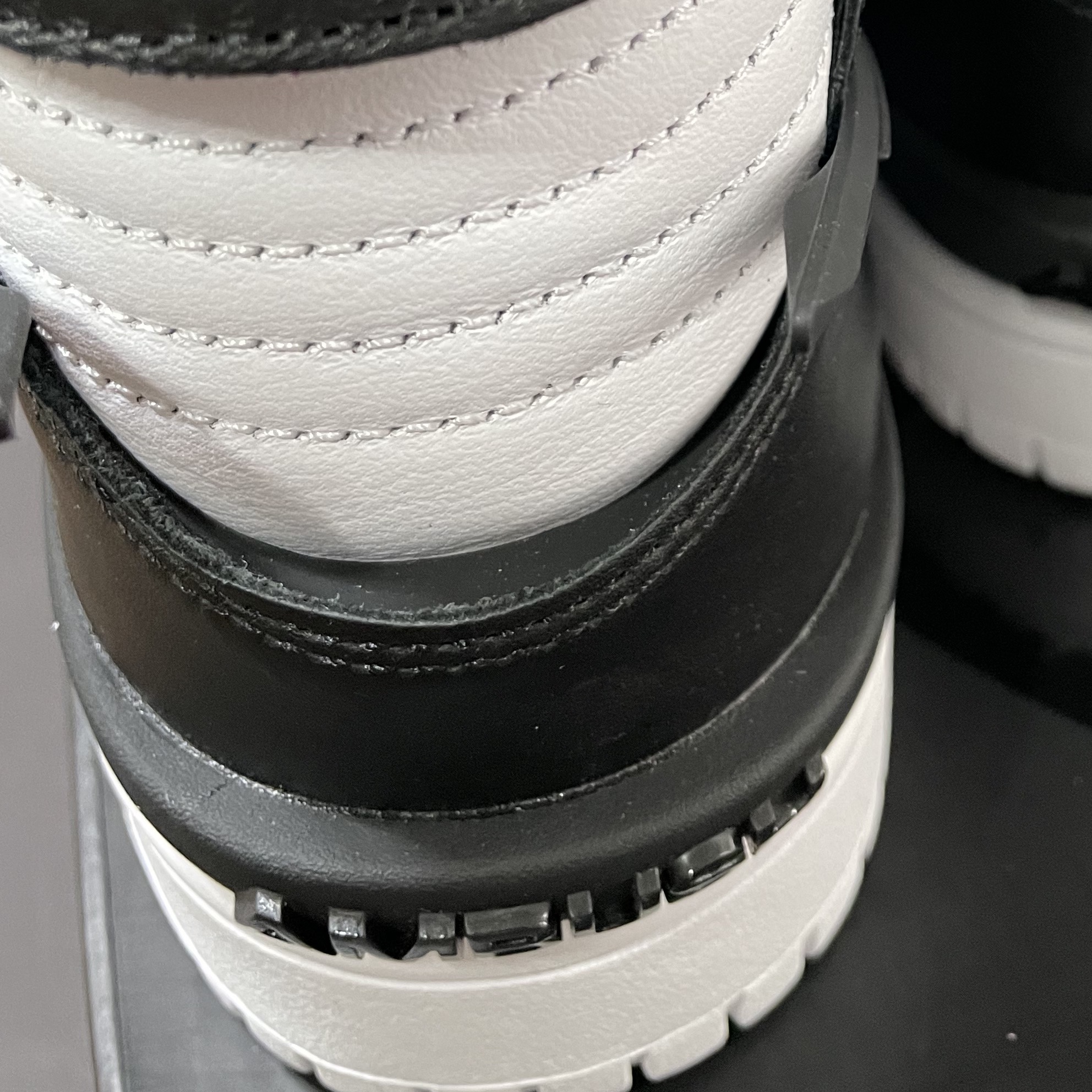 Nike x Ambush Dunk High Black 착용 스타일 - 4