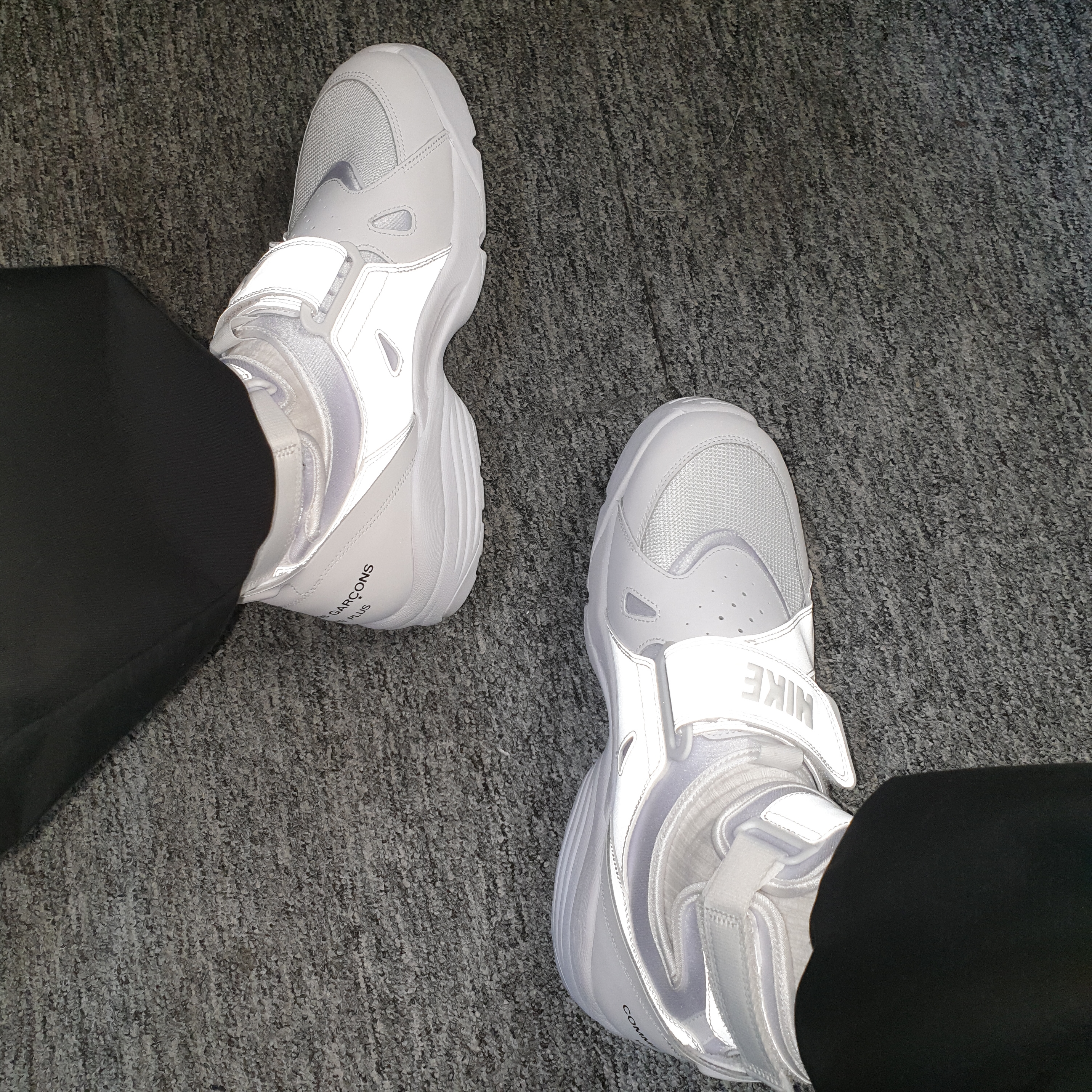 Nike x Comme des Garcons Homme Plus Air Carnivore White 착용 스타일
