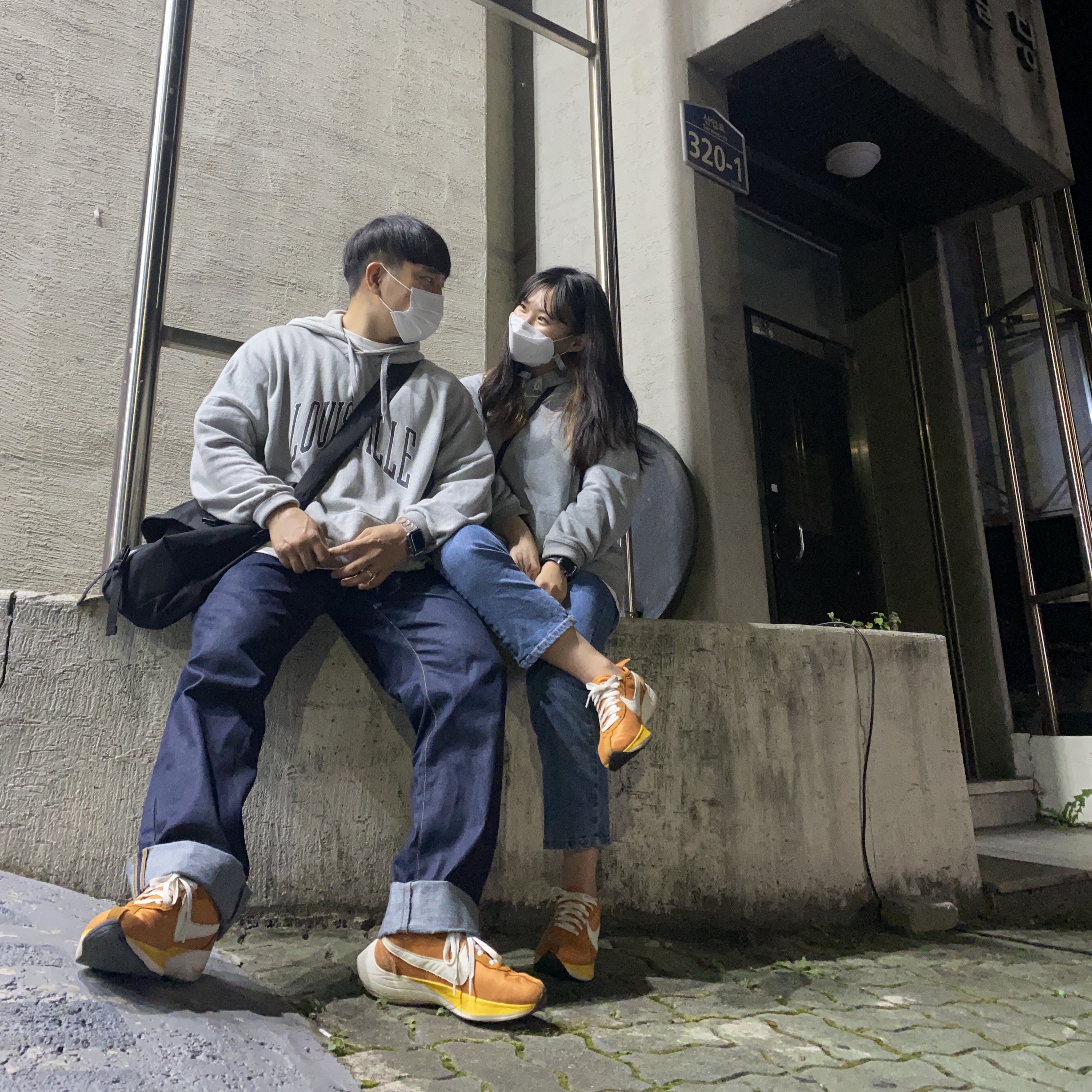 Nike Moon Racer Monarch 착용 스타일 - 1