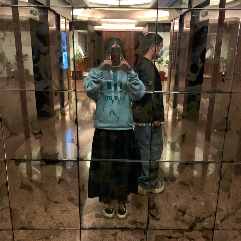 Balenciaga Triple S Trainer Blue Red, Maison Mihara Yasuhiro Baker OG Sole OD Canvas Low-top Sneakers Black 착용 스타일