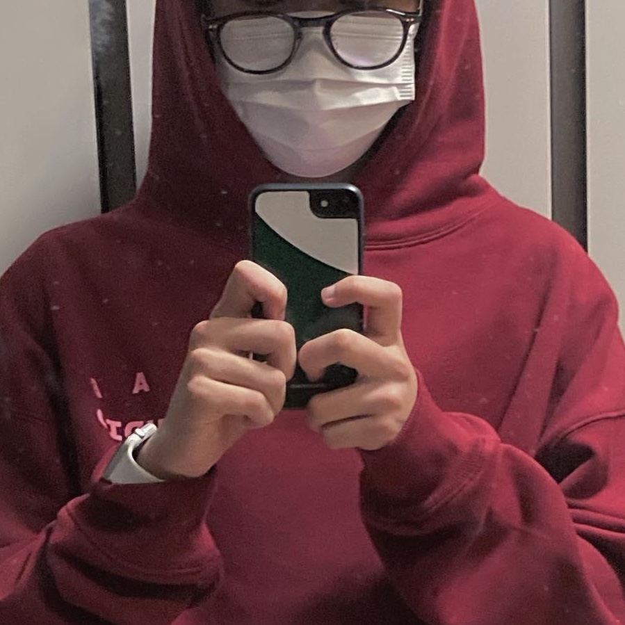 IAB Studio Hoodie Raspberry 착용 스타일 - 3