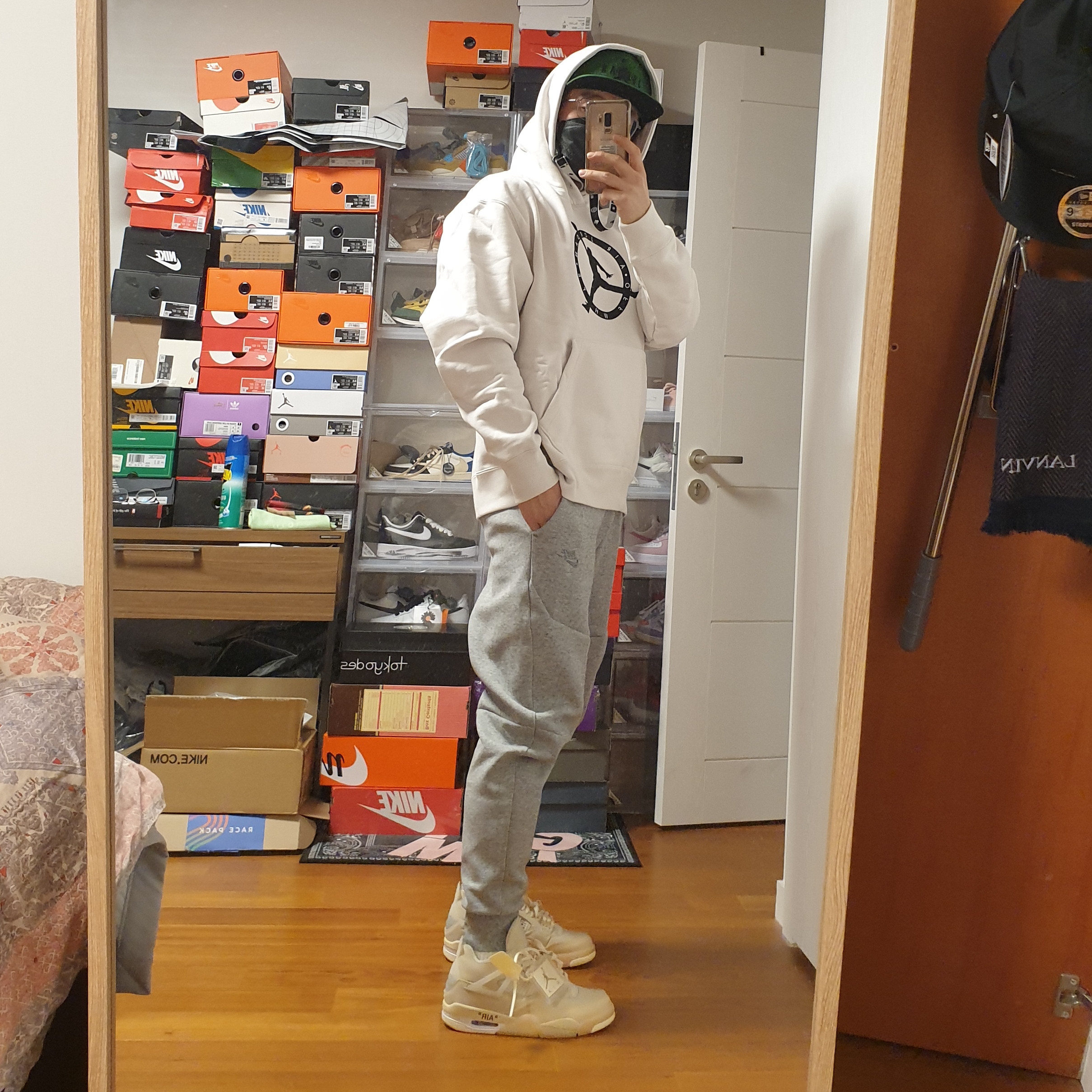 Jordan x Off-White Hoodie Phantom - Asia, Jordan x Off-White Pro Jumpman Air Cap Forest Green 착용 스타일 - 3