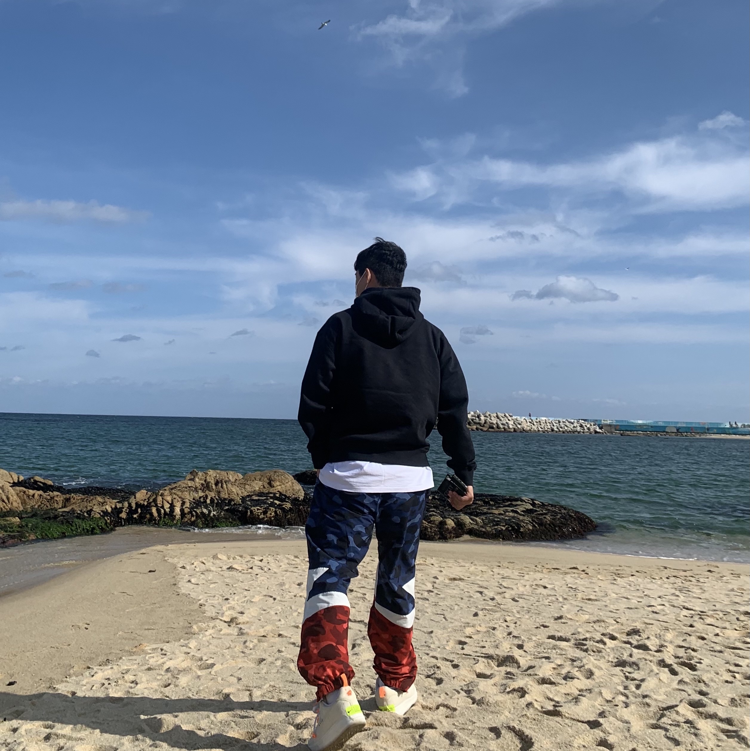Nike M NRG Hoodie Black White, Nike Air Force 1 Experimental Sail 착용 스타일