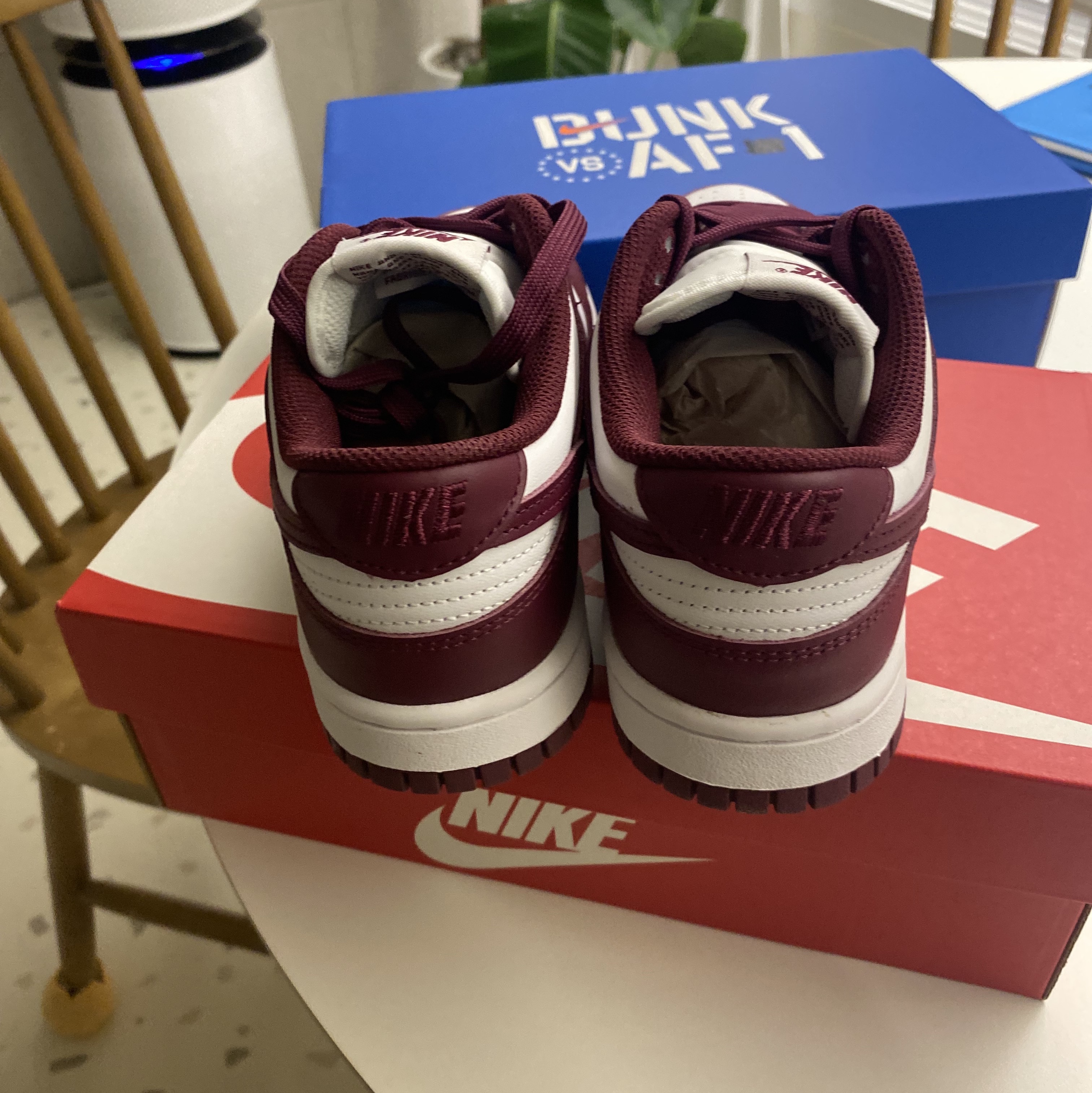 (W) Nike Dunk Low Bordeaux 착용 스타일 - 3