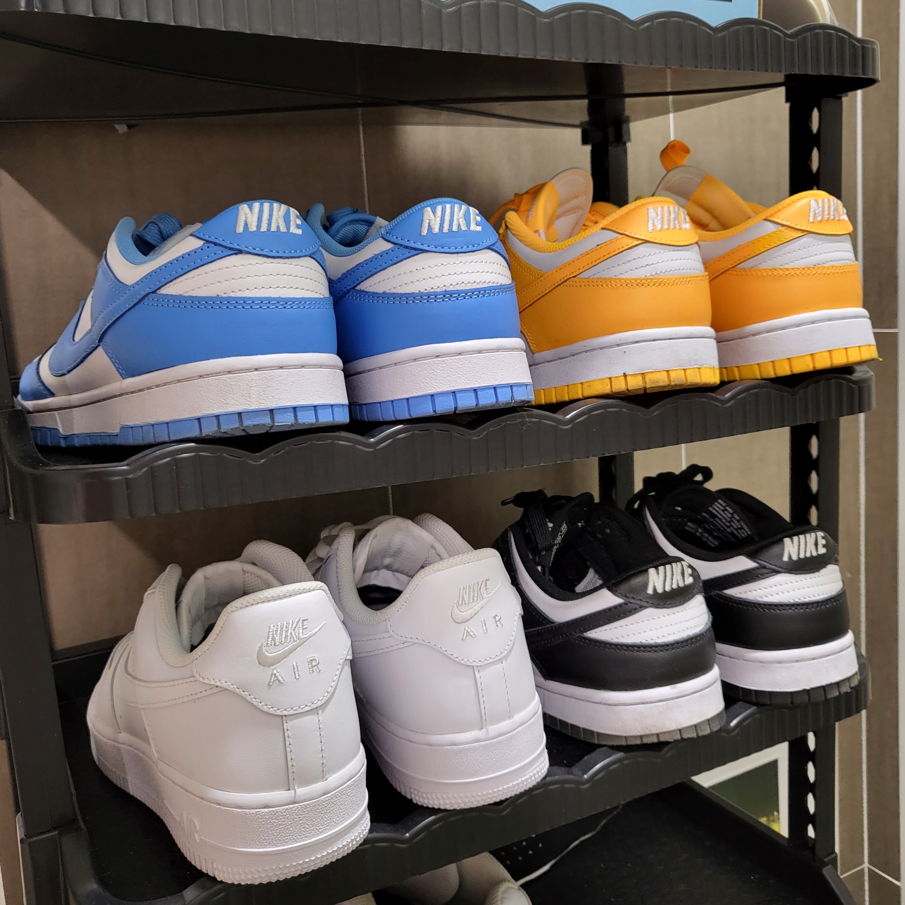 Nike Air Force 1 '07 Low White, Nike Dunk Low Retro Black 착용 스타일