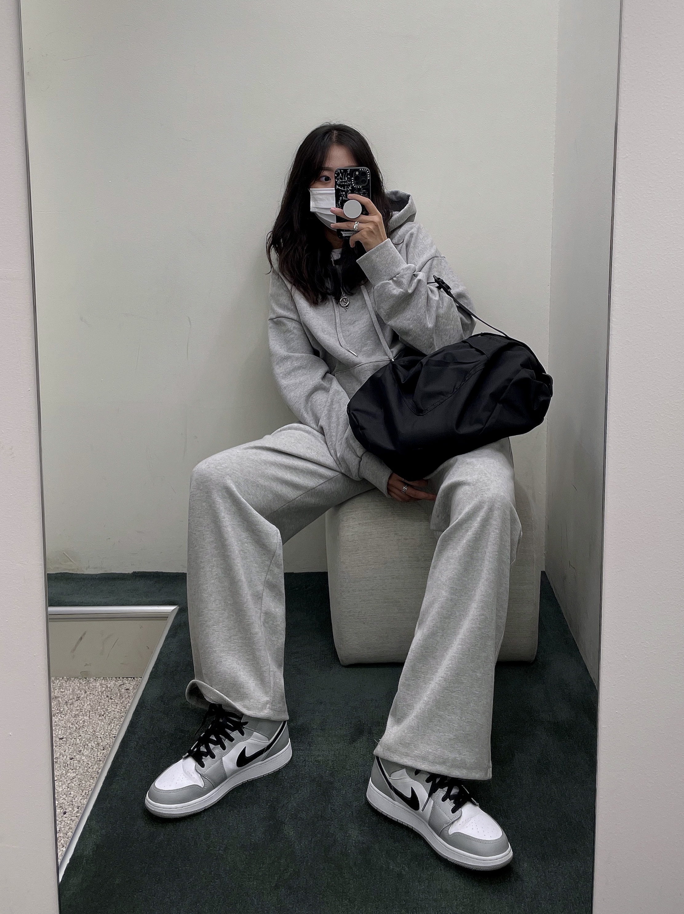 (GS) Jordan 1 Mid Light Smoke Grey 착용 스타일