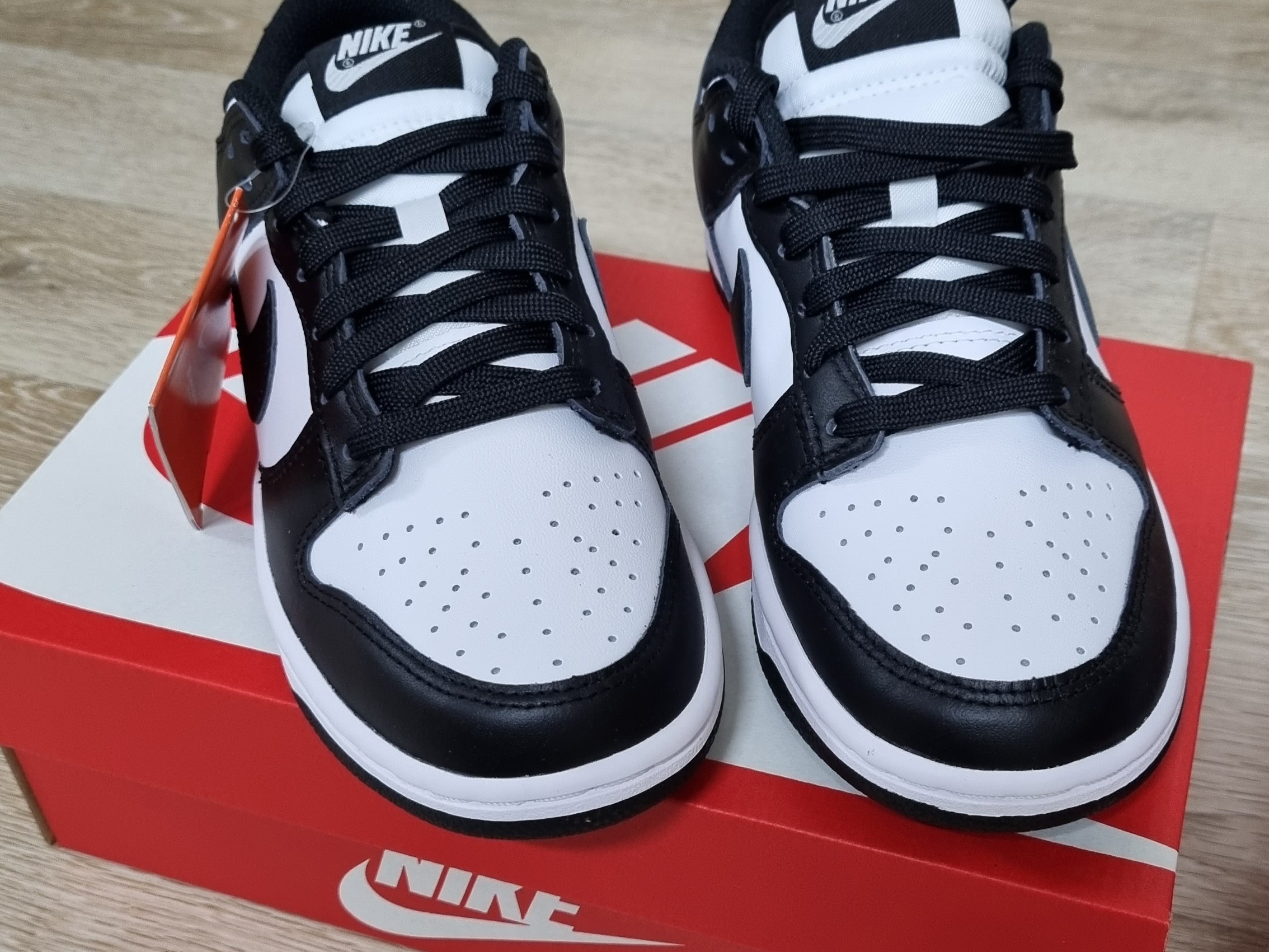 (W) Nike Dunk Low Black, (GS) Nike Dunk Low Black 착용 스타일 - 2