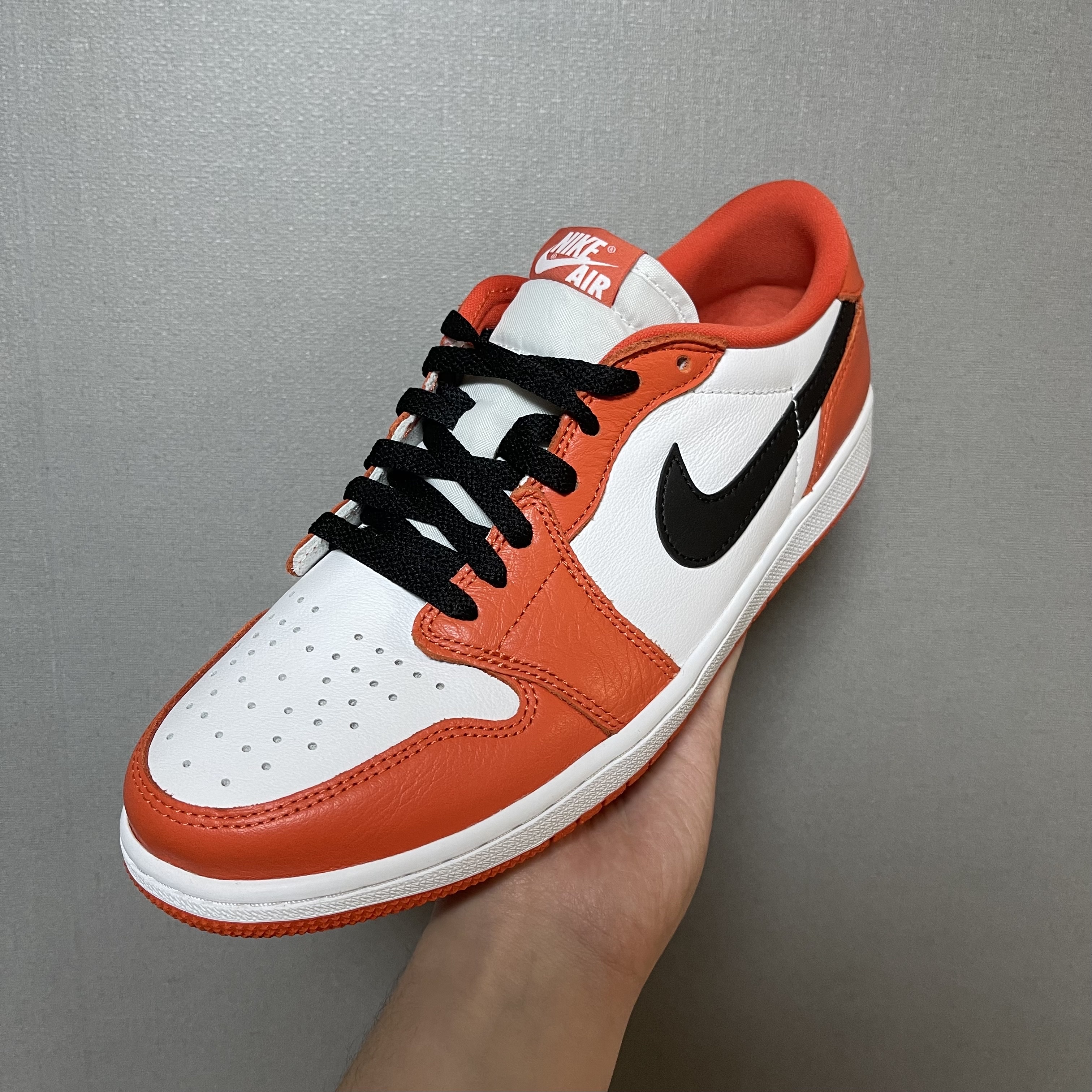 Jordan 1 Low OG Starfish 착용 스타일 - 5