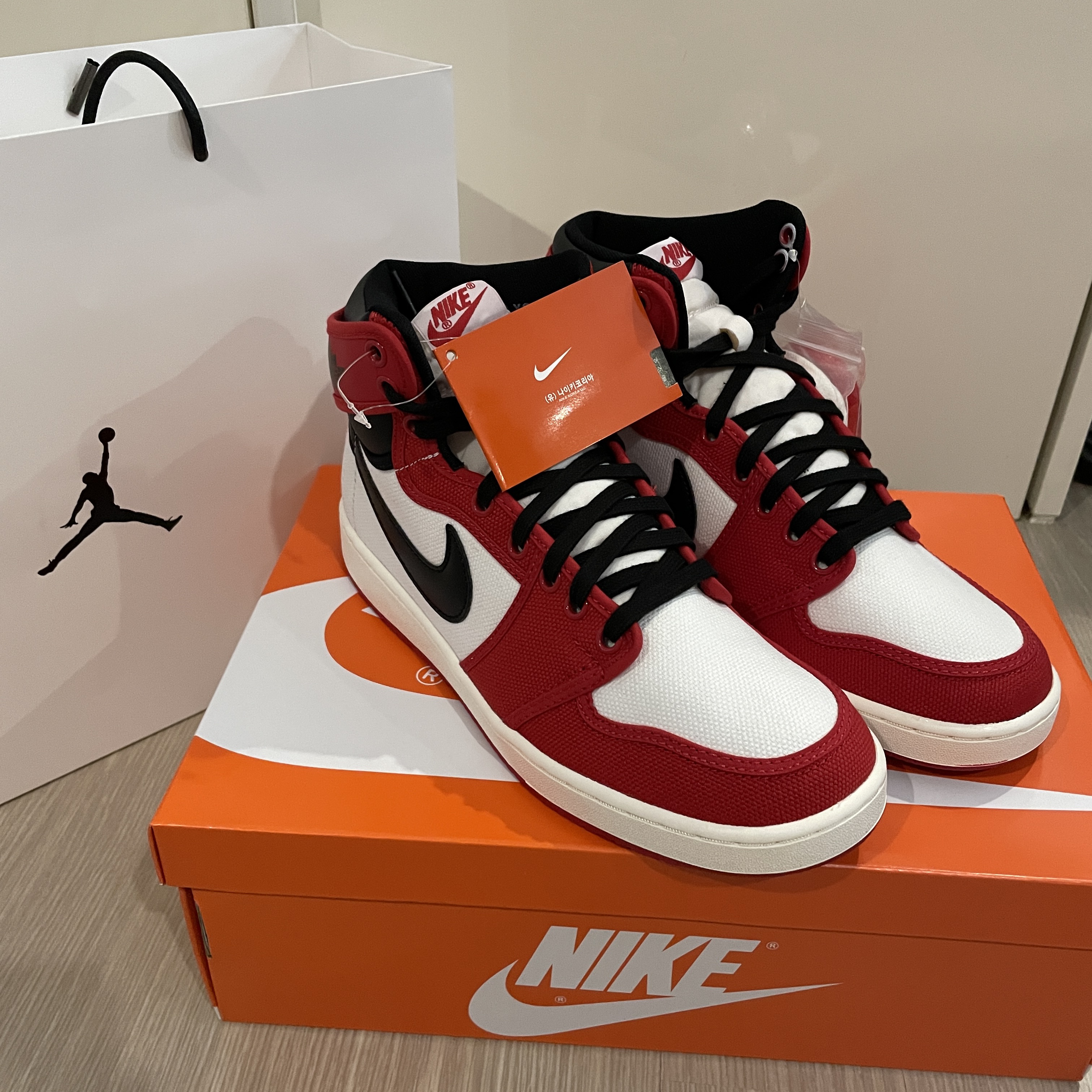 Jordan 1 KO Chicago 2021 착용 스타일
