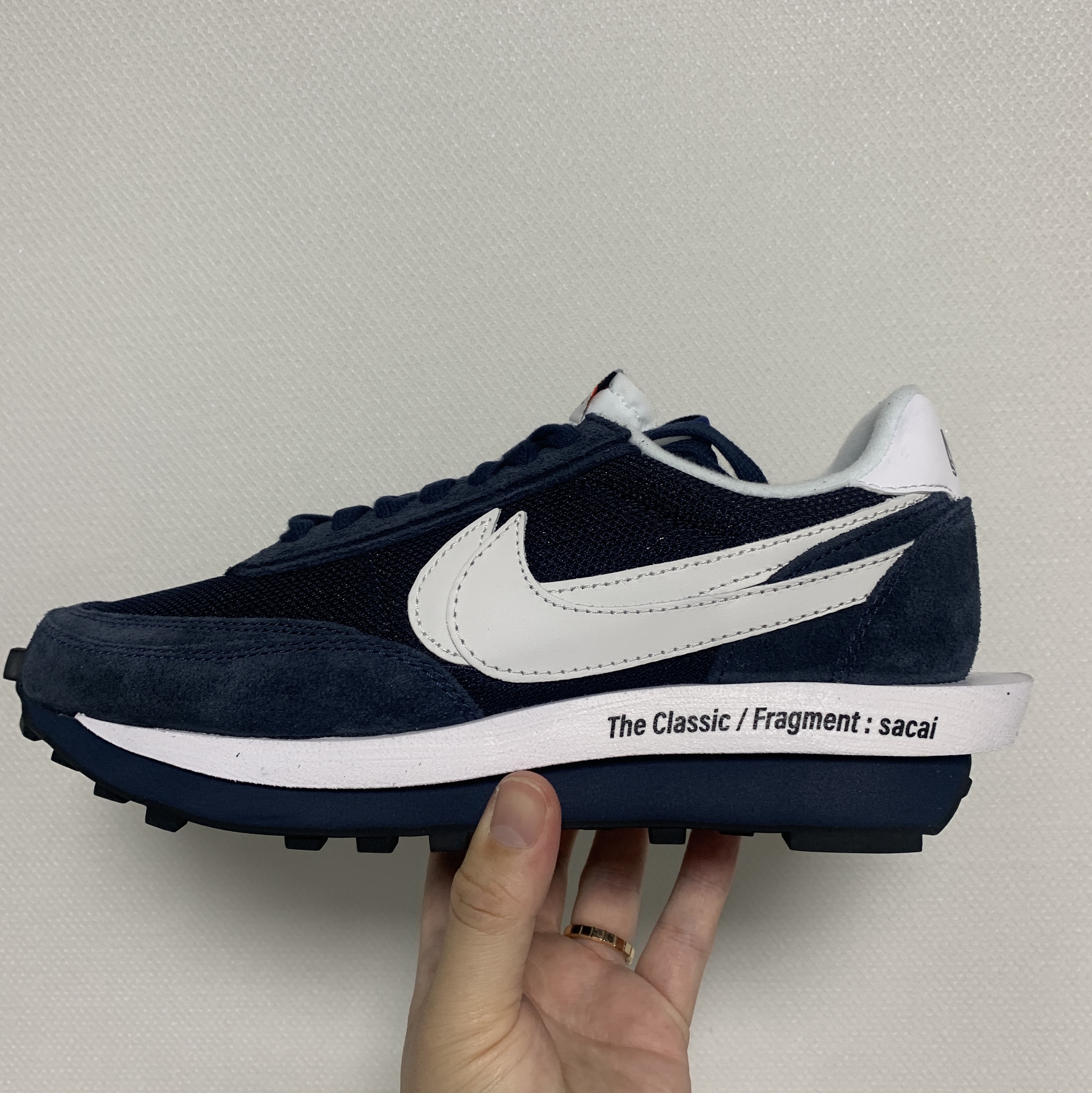 Nike x Sacai x Fragment LDWaffle Blackened Blue, Palace Word Crew Navy - 21FW 착용 스타일 - 1