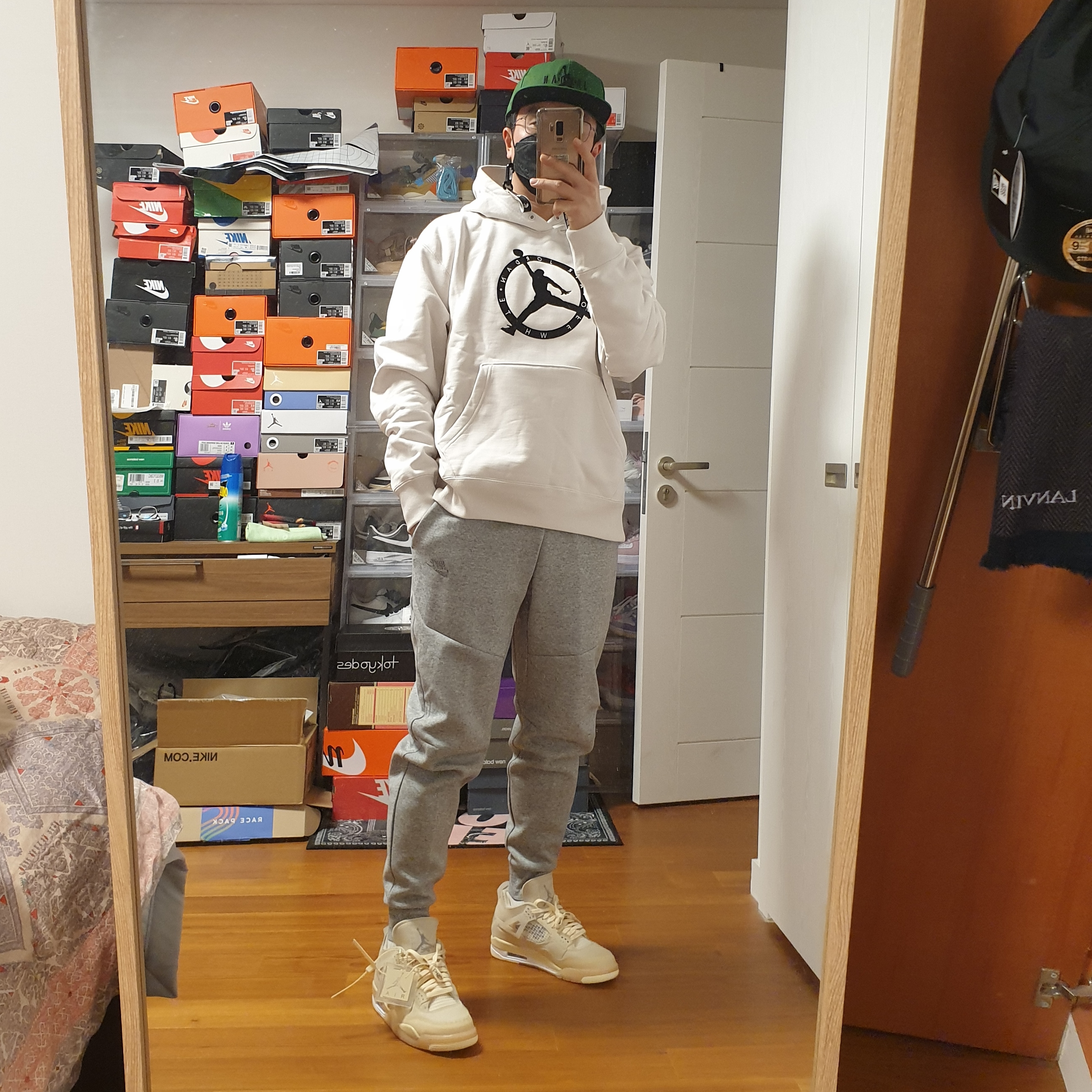 Jordan x Off-White Hoodie Phantom - Asia, Jordan x Off-White Pro Jumpman Air Cap Forest Green 착용 스타일 - 1