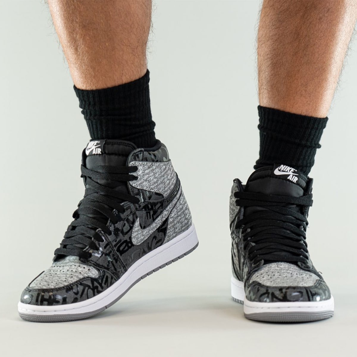 Jordan 1 Retro High OG Rebellionaire 착용 스타일 - 2