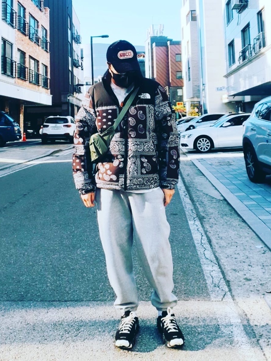 Nike x Undercover Overbreak SP Black, The North Face Nuptse Down Jacket Black 착용 스타일 - 1